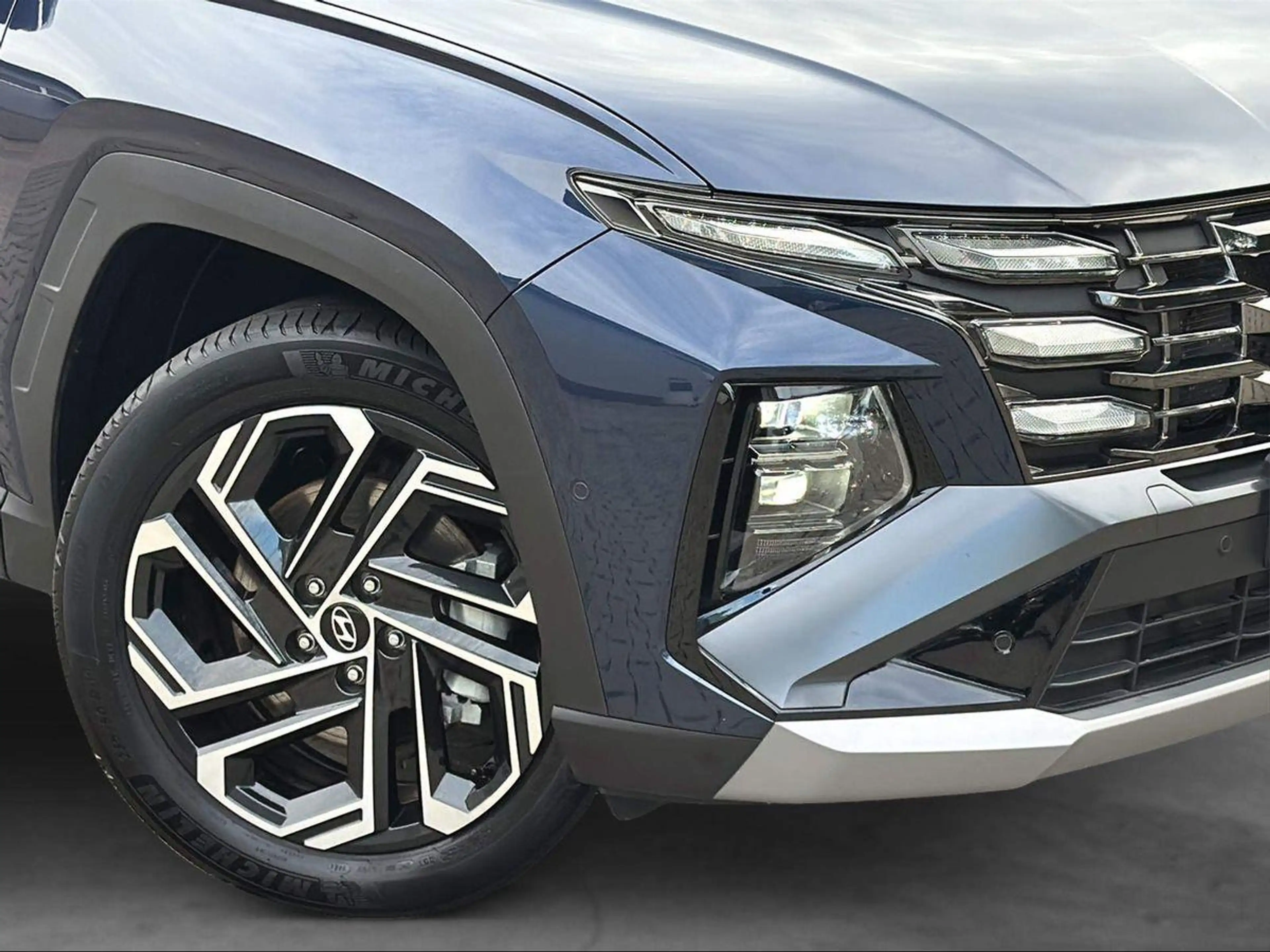 Hyundai TUCSON 1.6 Prime PHEV 4WD #HUD #AHK #360° — photo 11