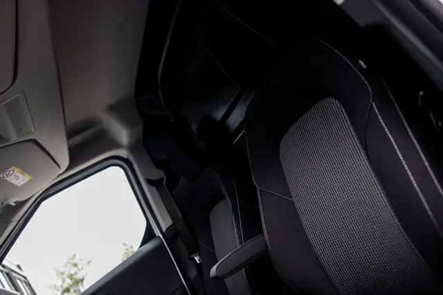Ford E-Transit view 5