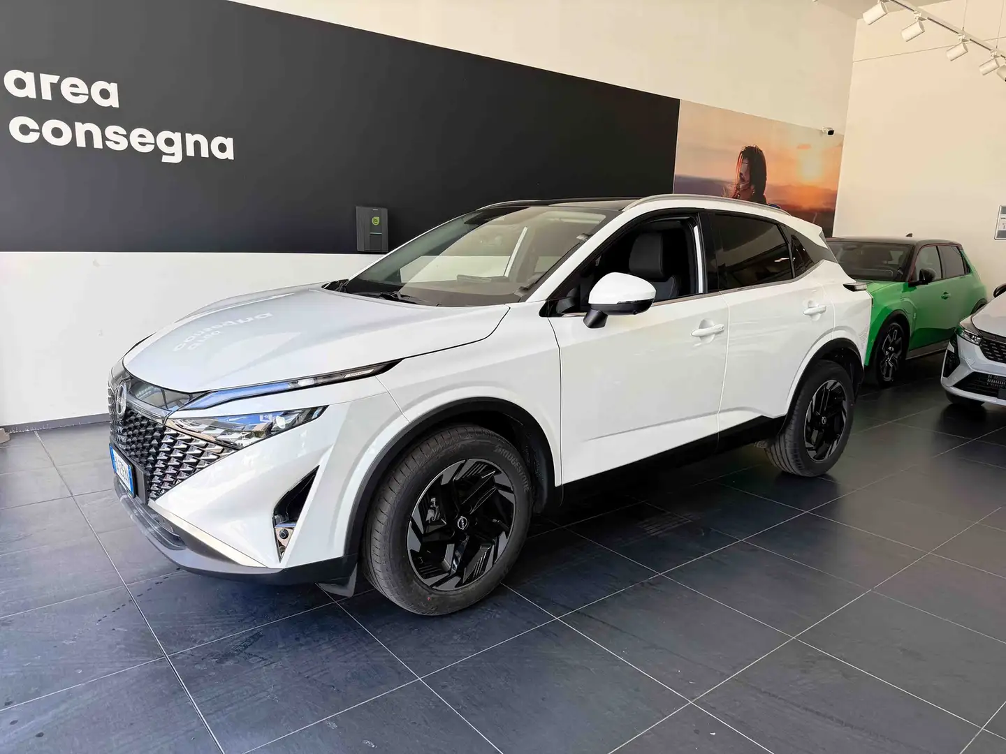 Nissan Qashqai 1.3 mhev n-connecta 2wd 140cv Bianco - 2