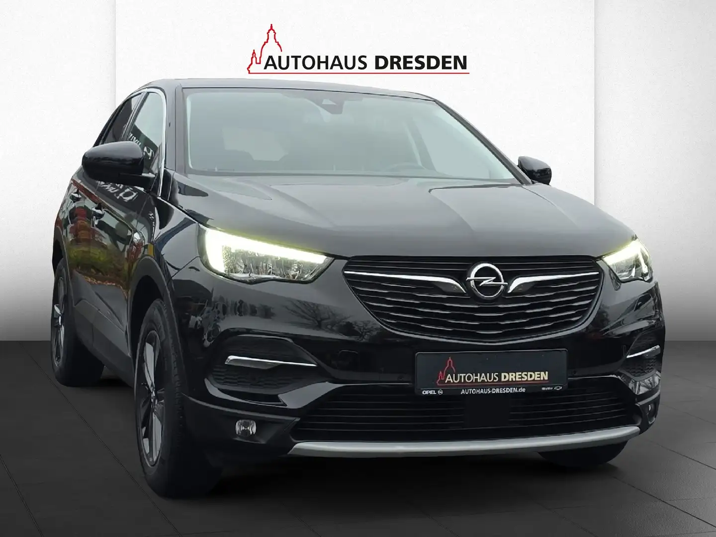 Opel Grandland 1.2 Turbo 2020 LED+SHZ+2xKlima+Kam. Schwarz - 2