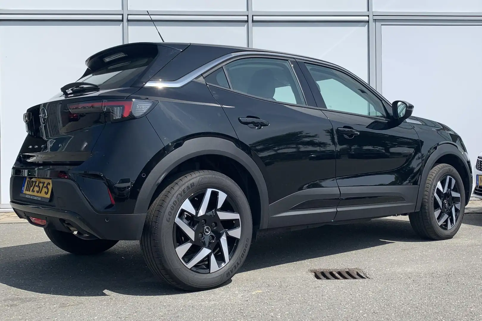 Opel Mokka 100PK Turbo Elegance | Navigatie | Adapt. Cruise C Schwarz - 2