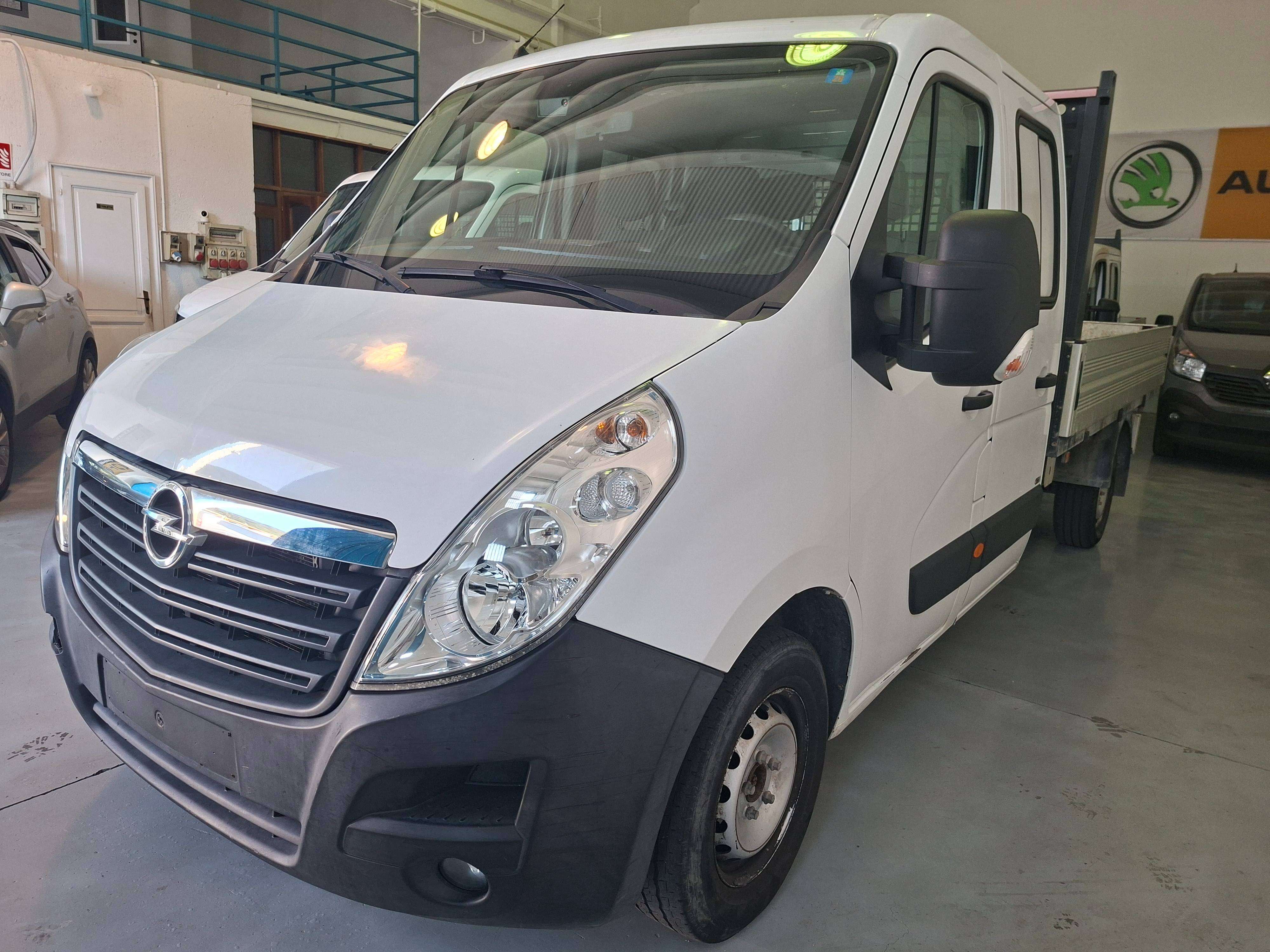 Opel Movano