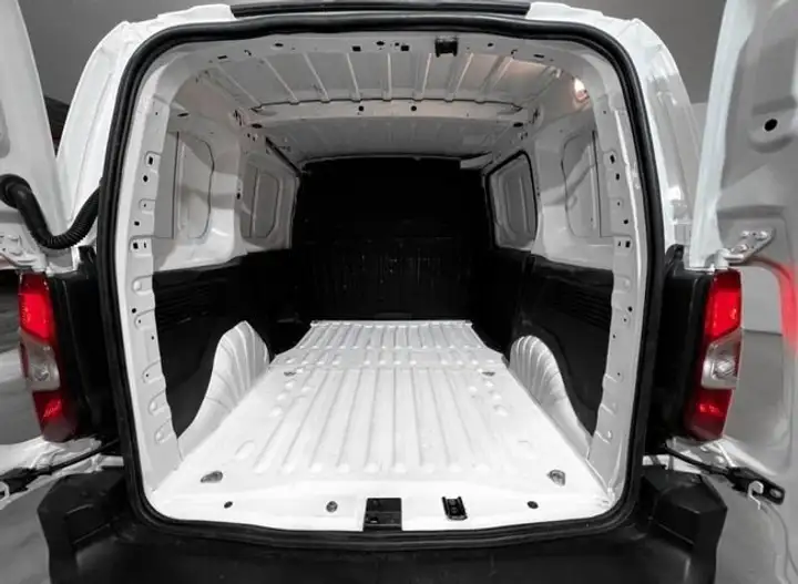 Citroën Berlingo 2020, foto 10