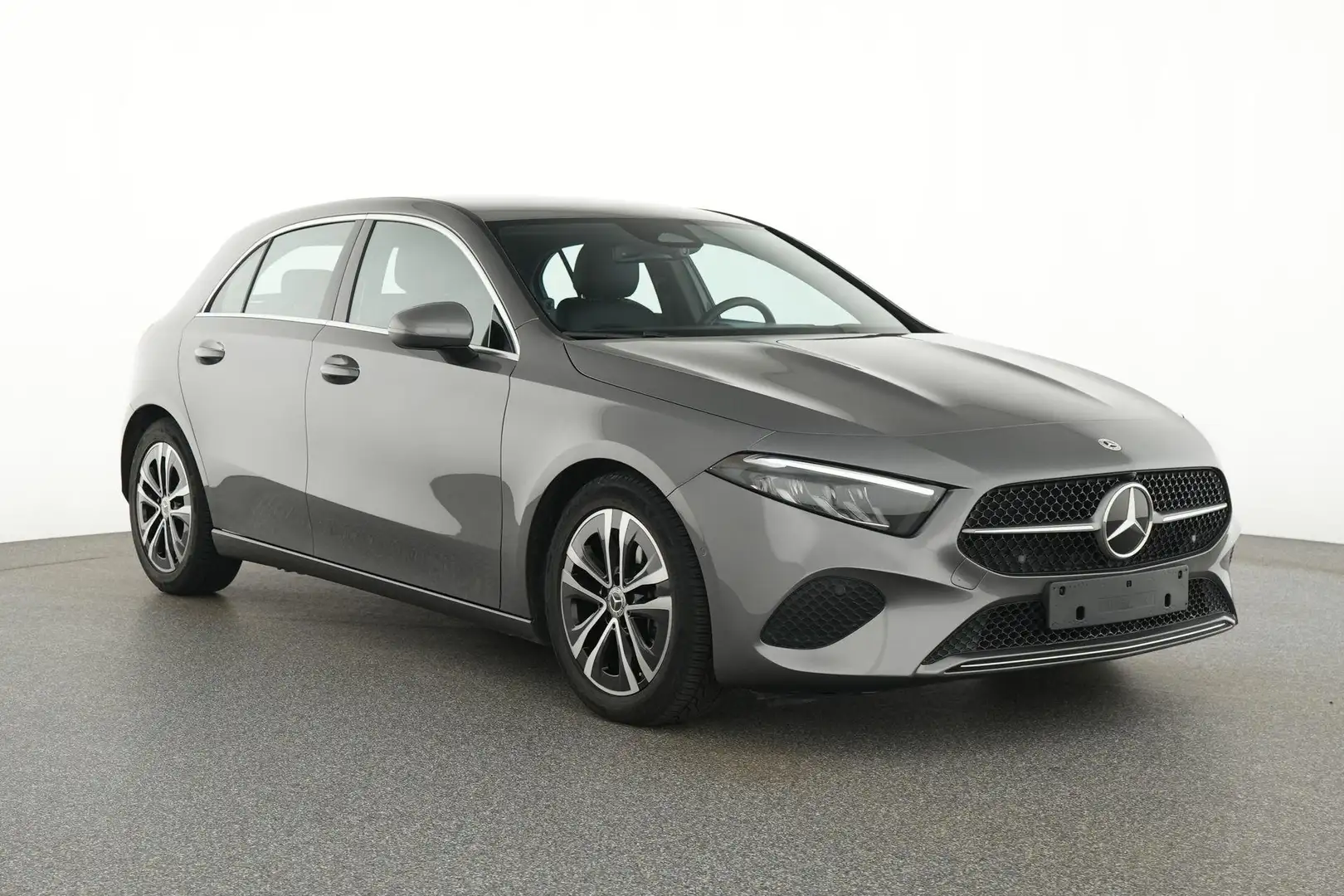 Mercedes-Benz A 180 A d Business Line Grau - 2