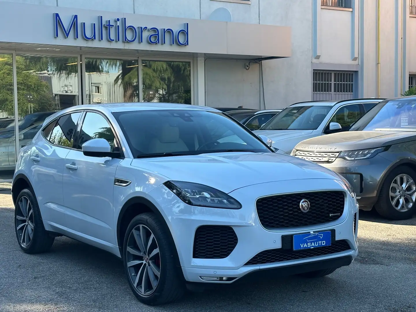 Jaguar E-Pace 2.0 249 CV AWD aut. First Edition Bianco - 1