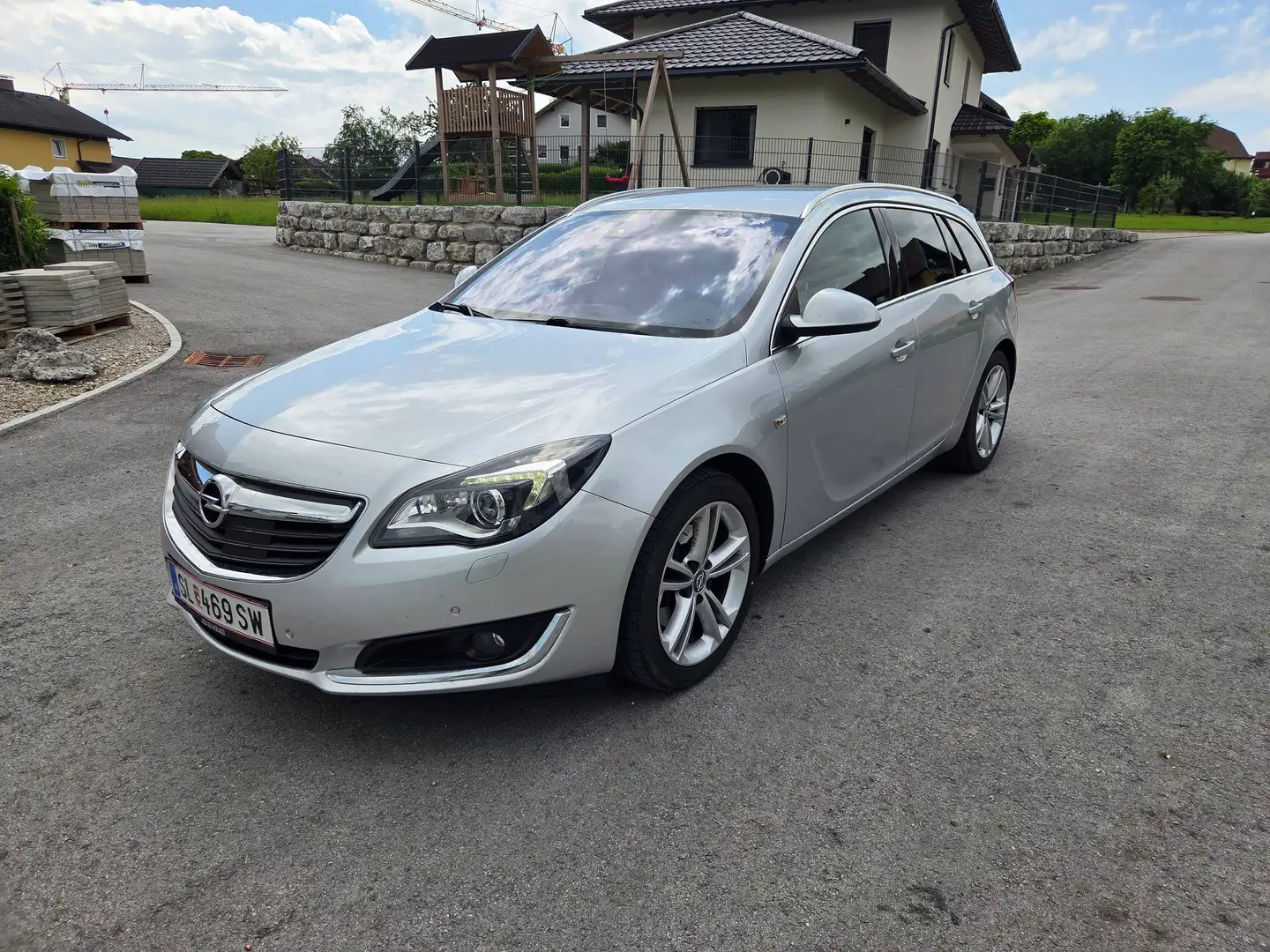 Opel Insignia Insignia ST 2,0 CDTI Ecotec Cosmo Aut. Cosmo Silber - 1