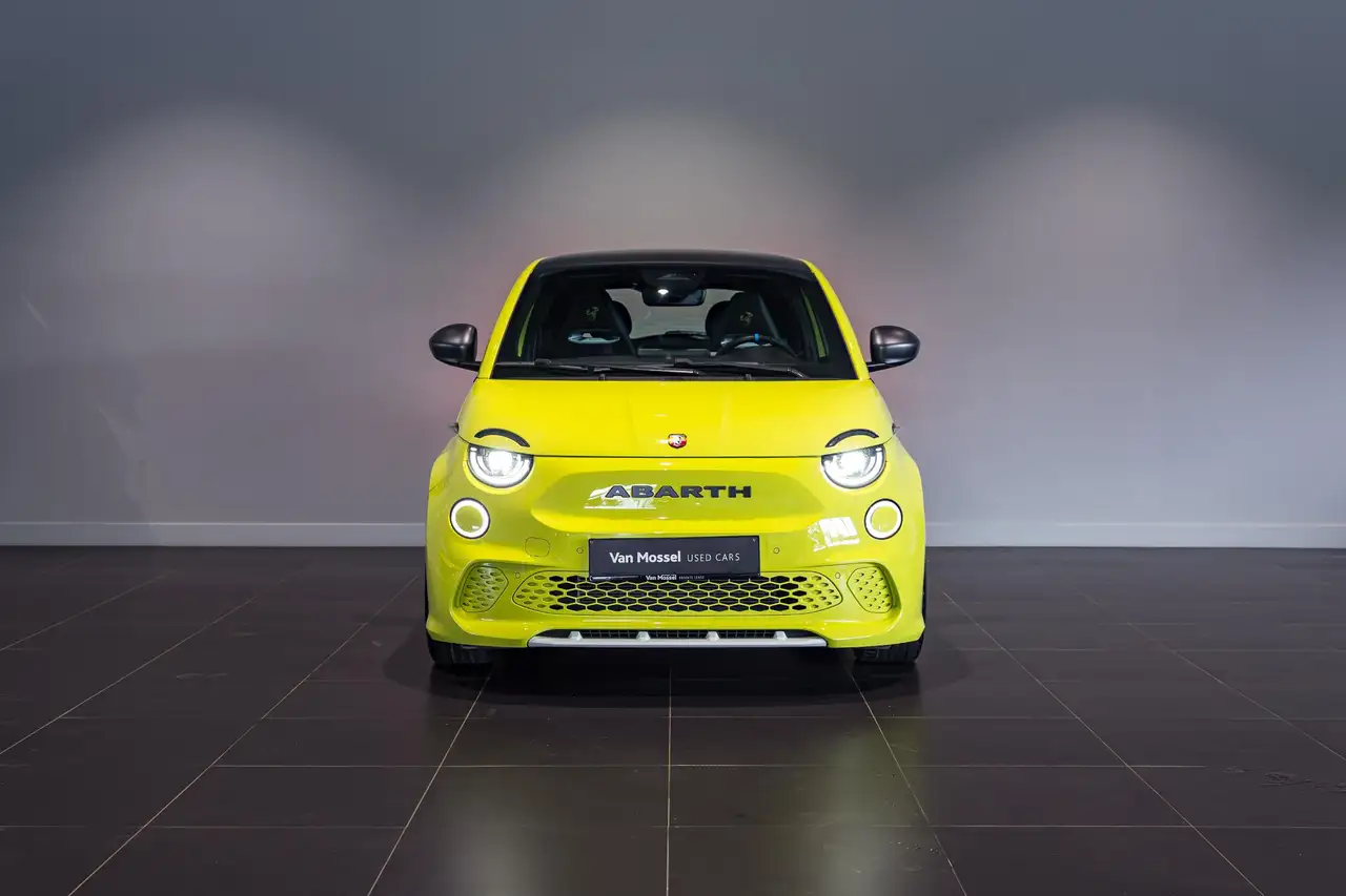 Abarth 500e 2024
