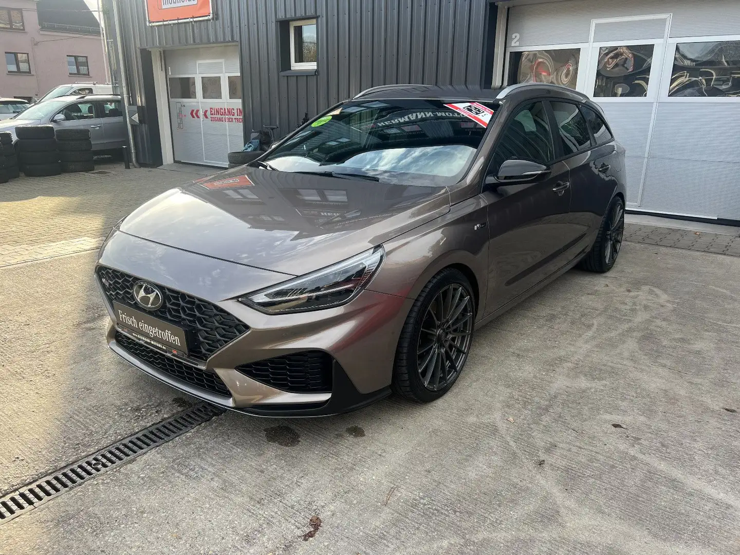 Hyundai i30 cw N Line Mild-Hybrid/DAB/Tempo/Navi/KESSY Braun - 1