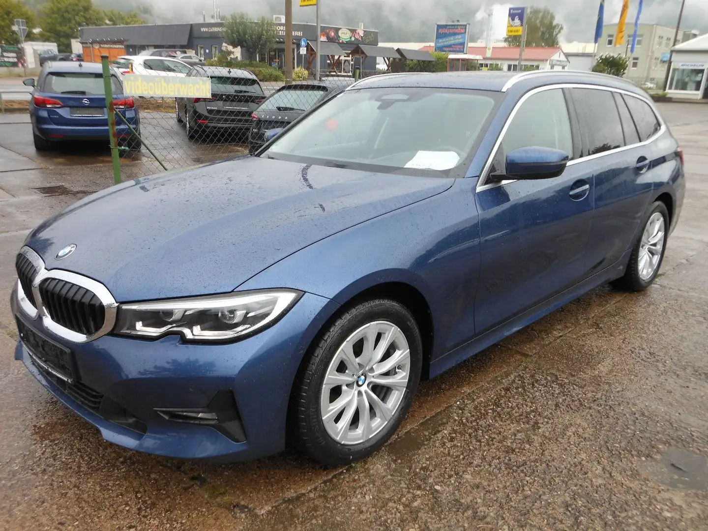 BMW 320 **TOP PAKET** Bleu - 1