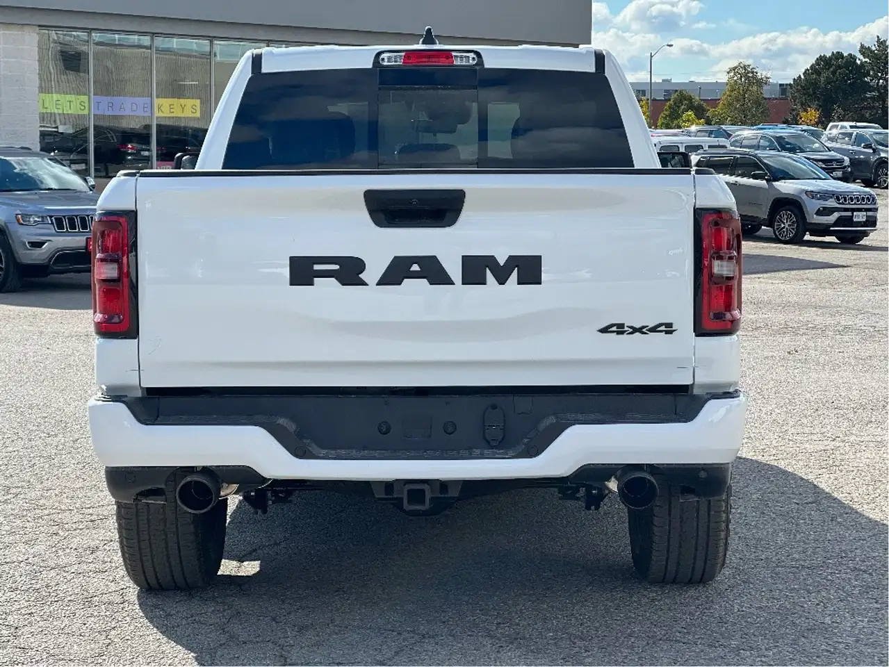 RAM 1500 снимка RAM 1500