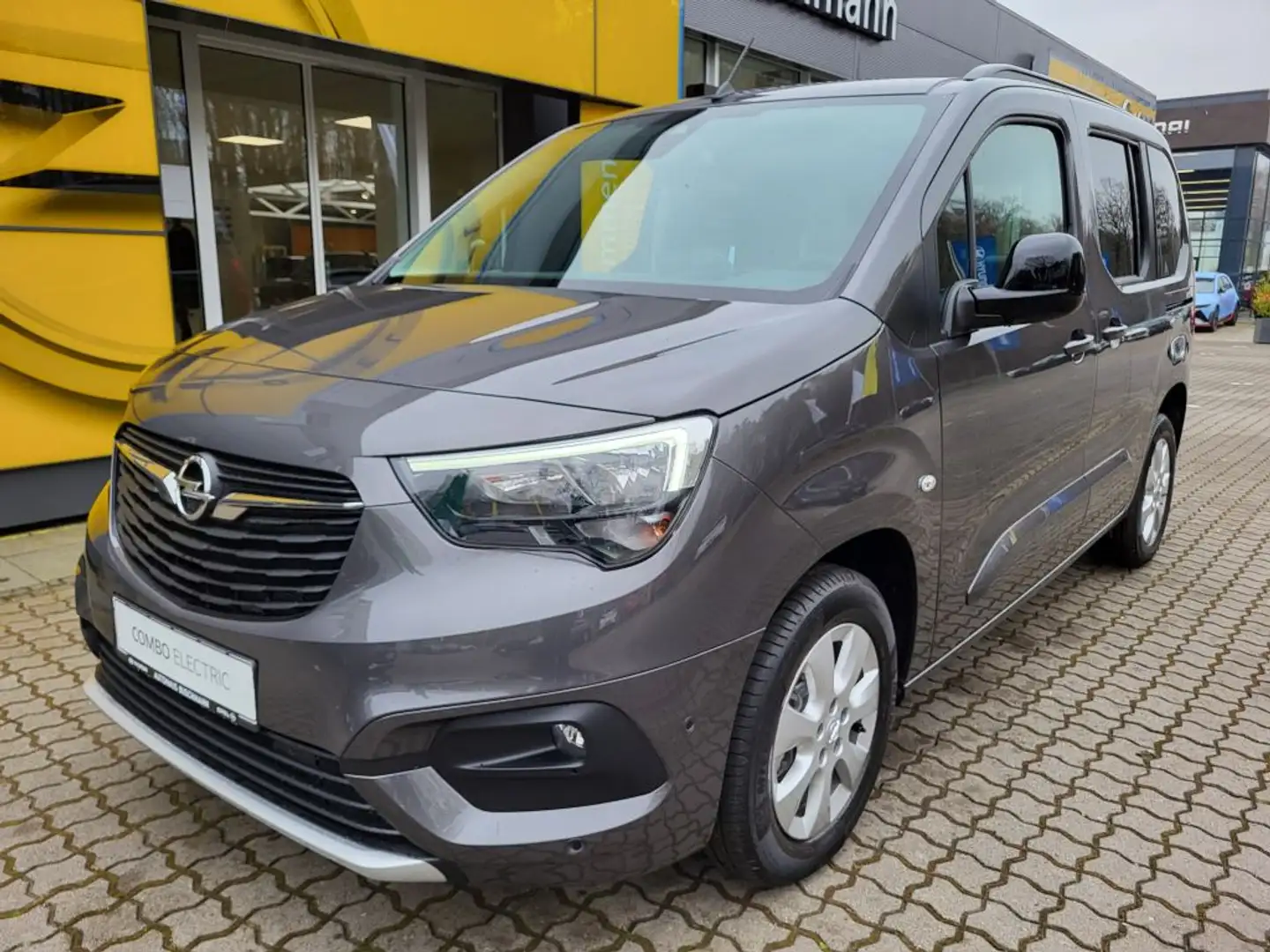 Opel Combo-e Life Combo e-Life Ultimate Gris - 1