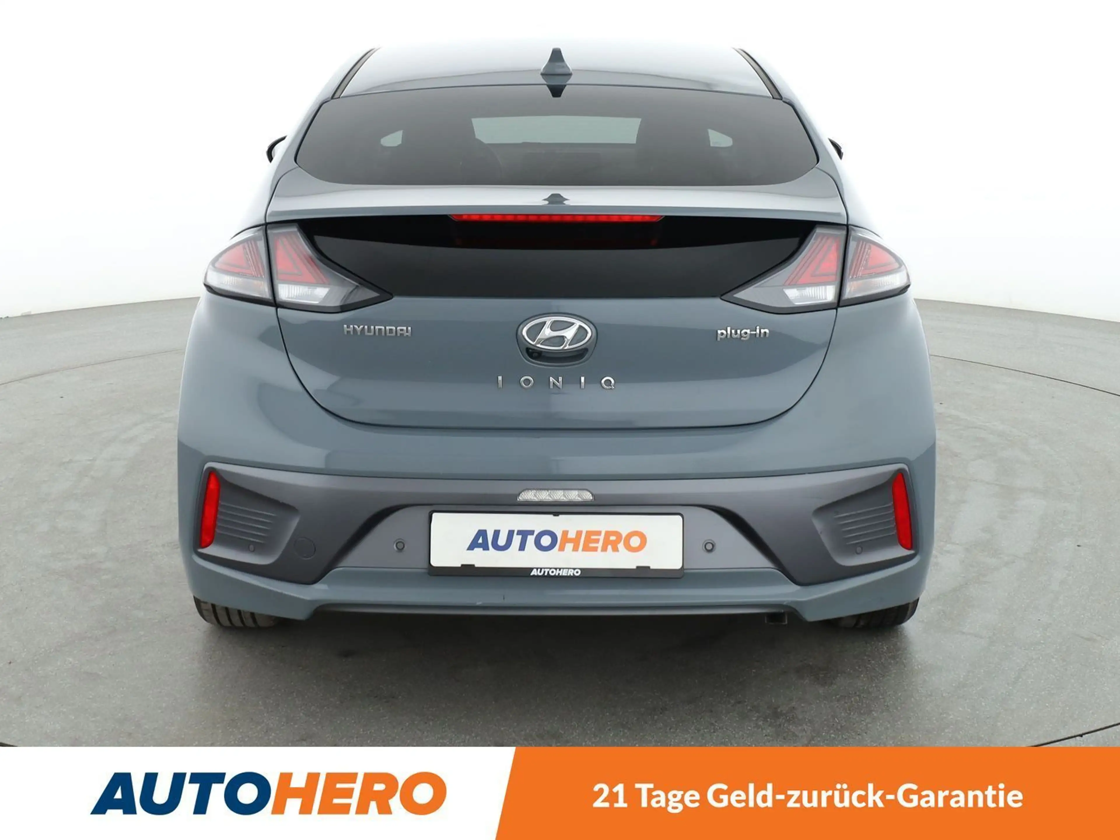 Hyundai IONIQ 1.6 Style Plug-In Hybrid Aut.*NAVI*LED*CAM*SHZ*LHZ — photo 5