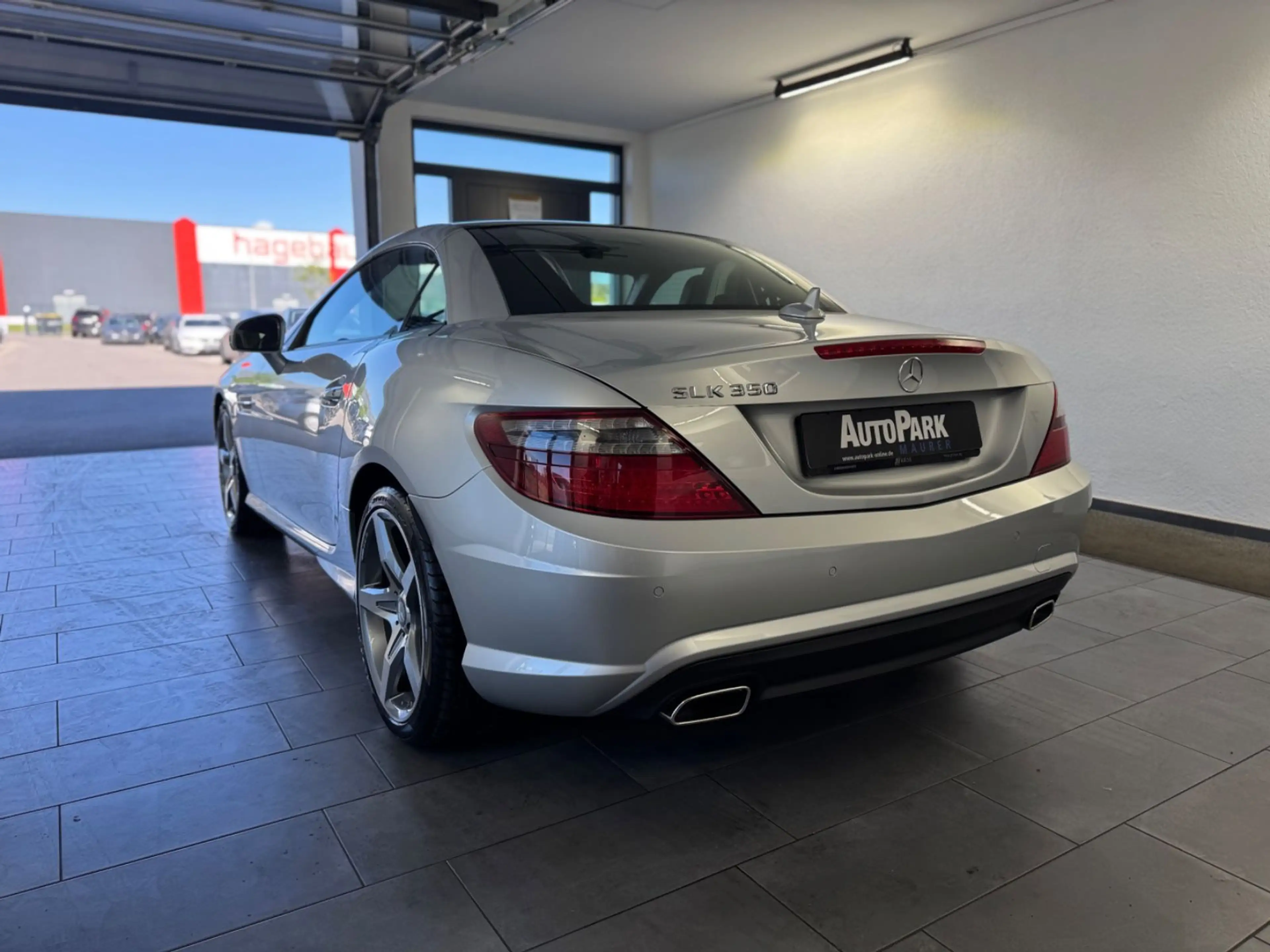 Mercedes-Benz SLK 350 AMG Carbon Look Edition*Pano*Xenon*ILS* — photo 15