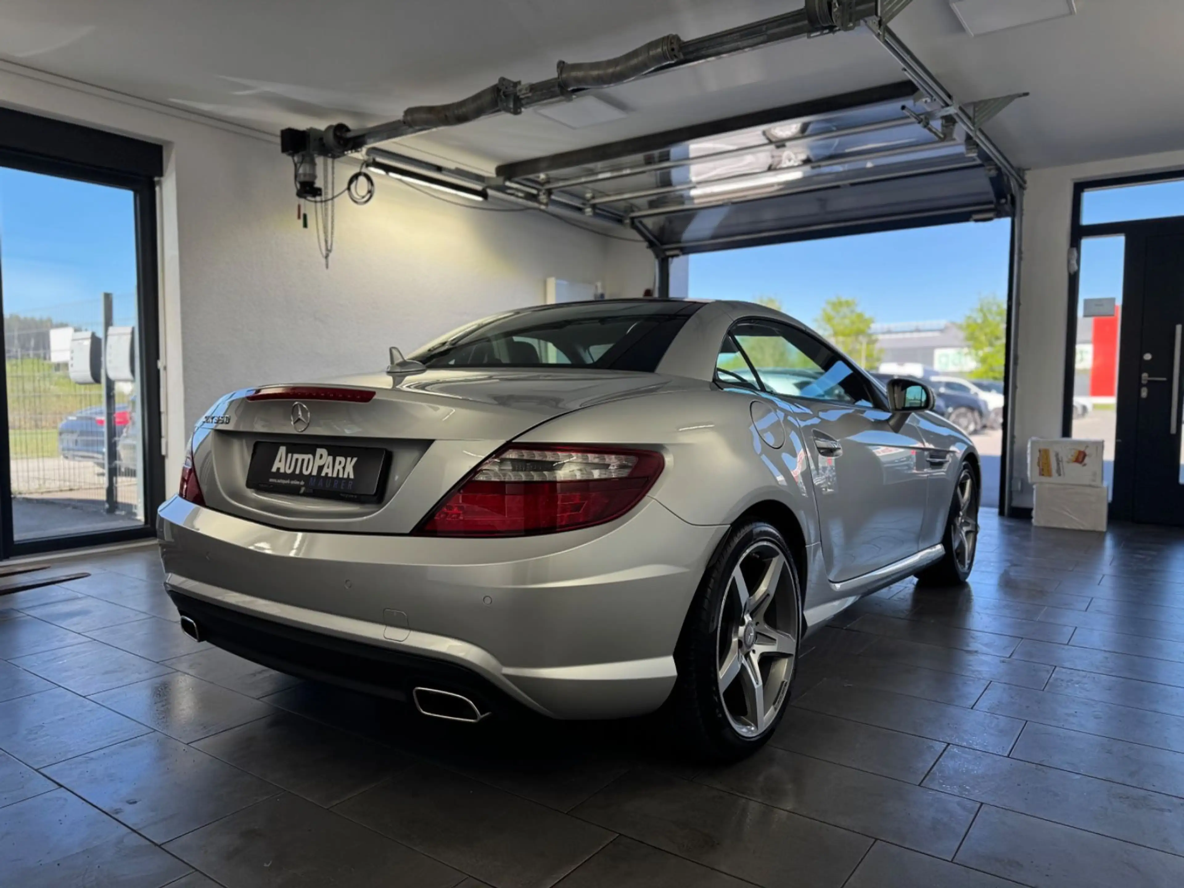 Mercedes-Benz SLK 350 AMG Carbon Look Edition*Pano*Xenon*ILS* — photo 11