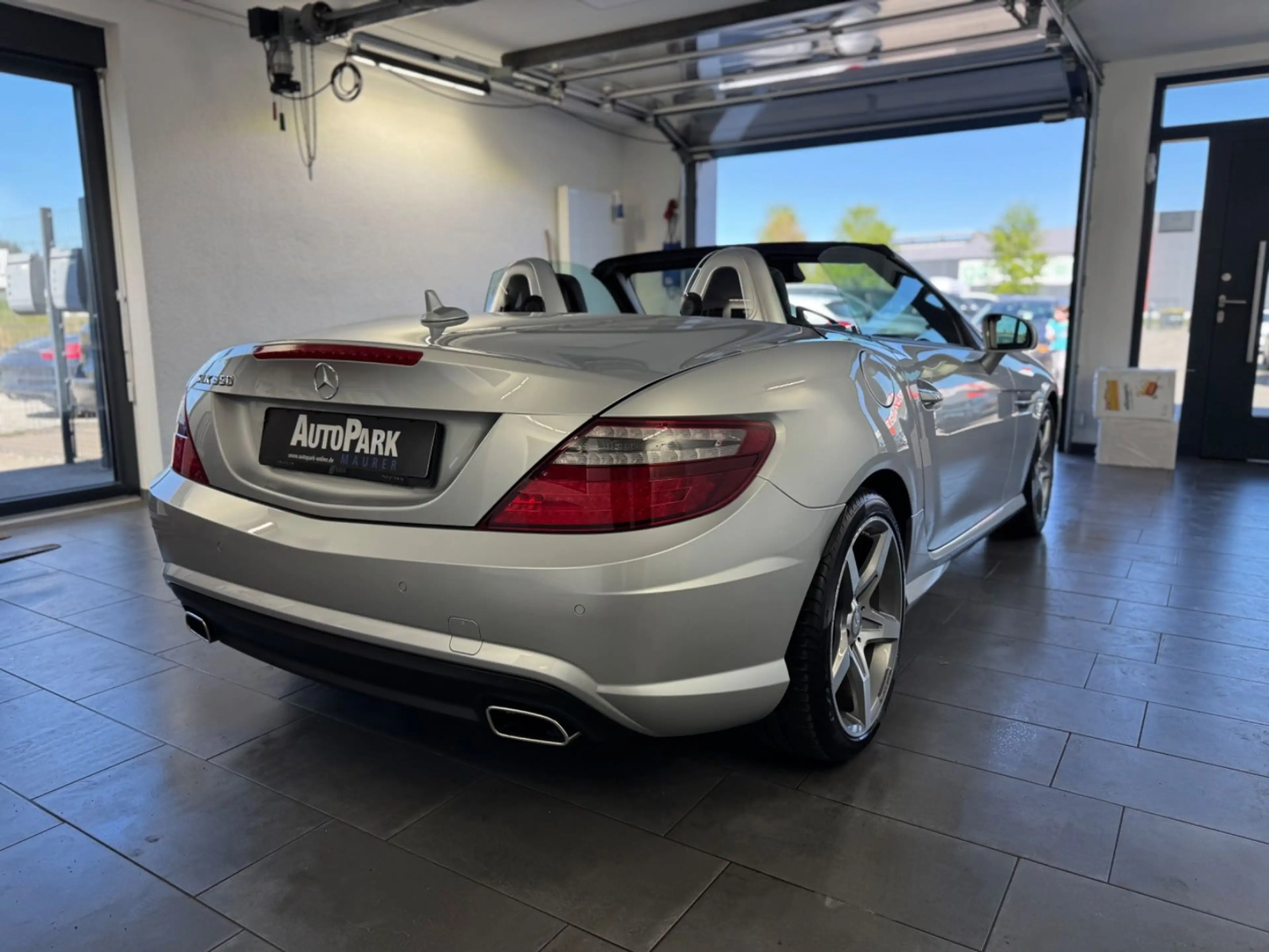 Mercedes-Benz SLK 350 AMG Carbon Look Edition*Pano*Xenon*ILS* — photo 12