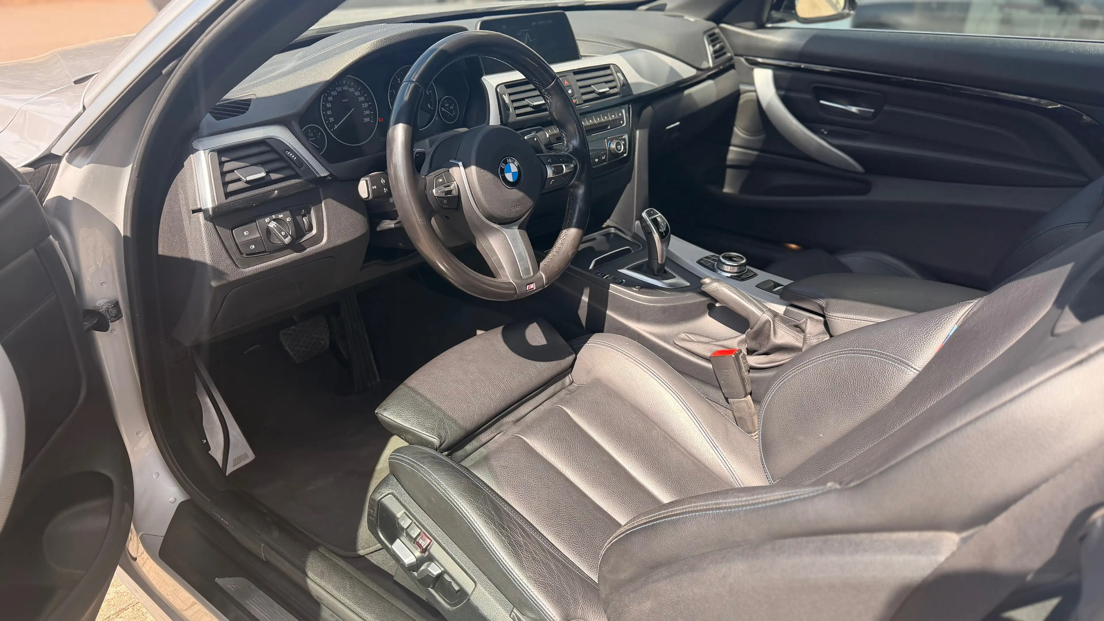 BMW 420 420 d M Sport — photo 11