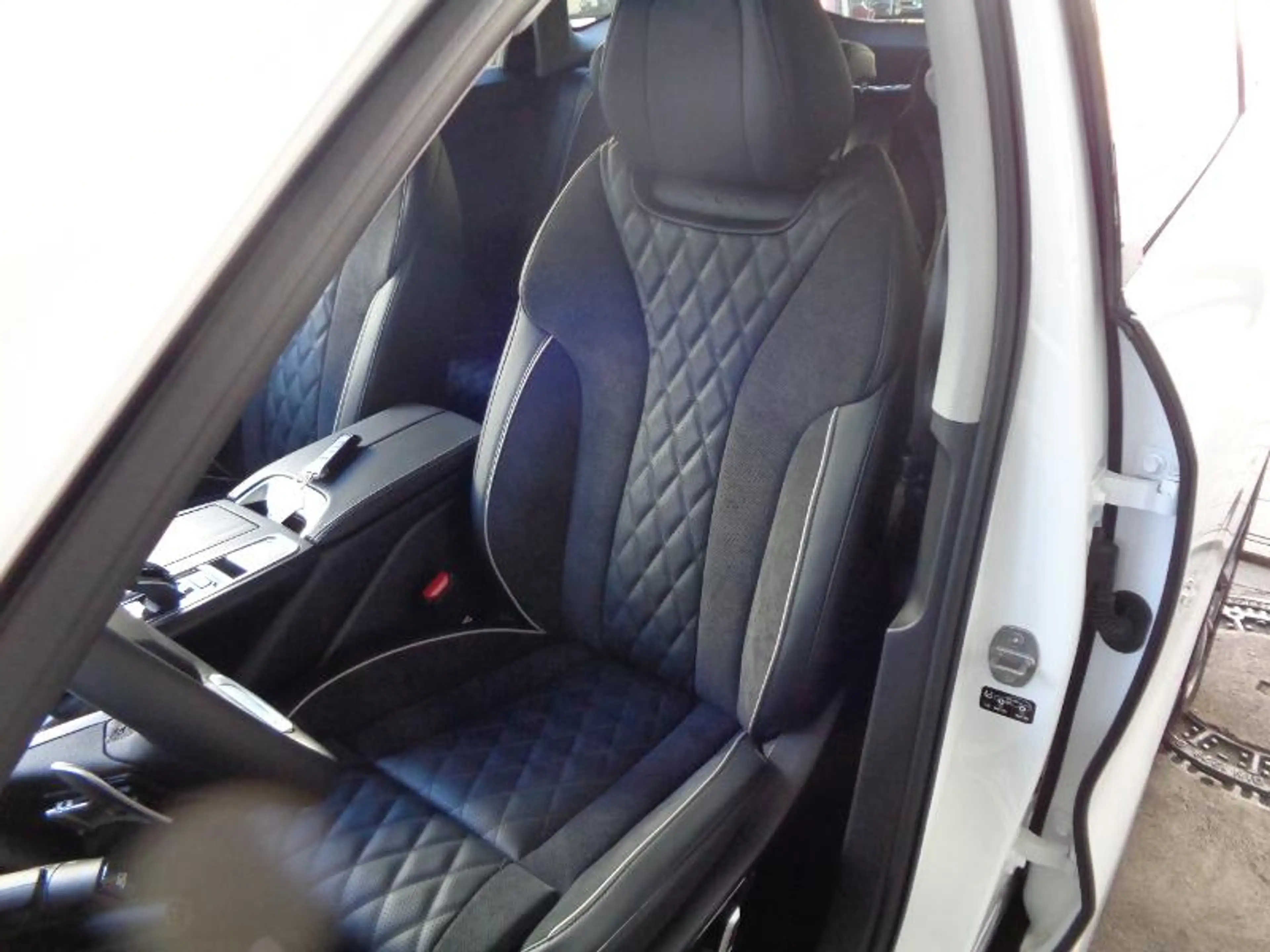 GWM WEY 03 Luxury 4WD mit Glas. Winter- Sitzkomf. Paket — photo 7