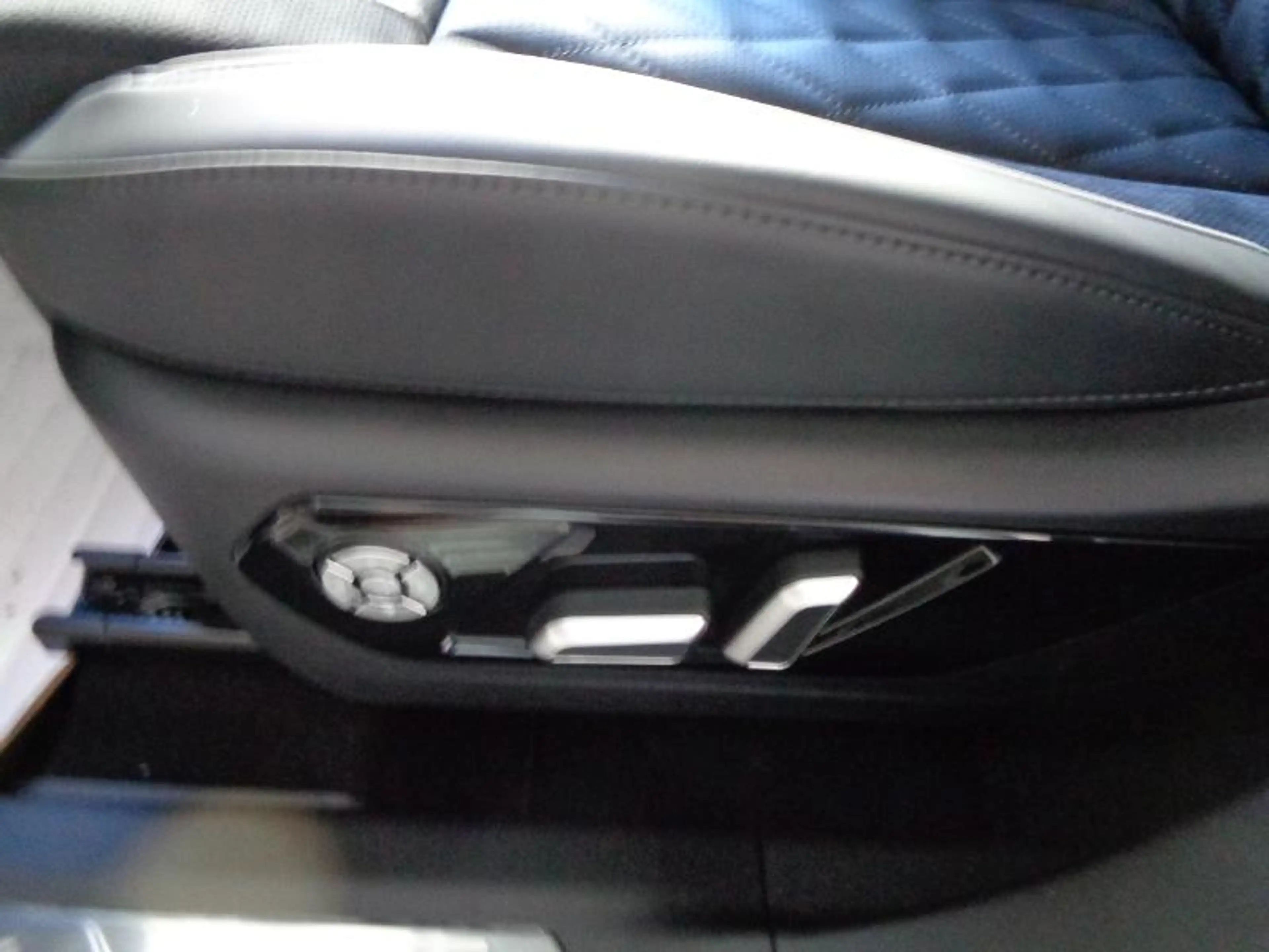 GWM WEY 03 Luxury 4WD mit Glas. Winter- Sitzkomf. Paket — photo 10