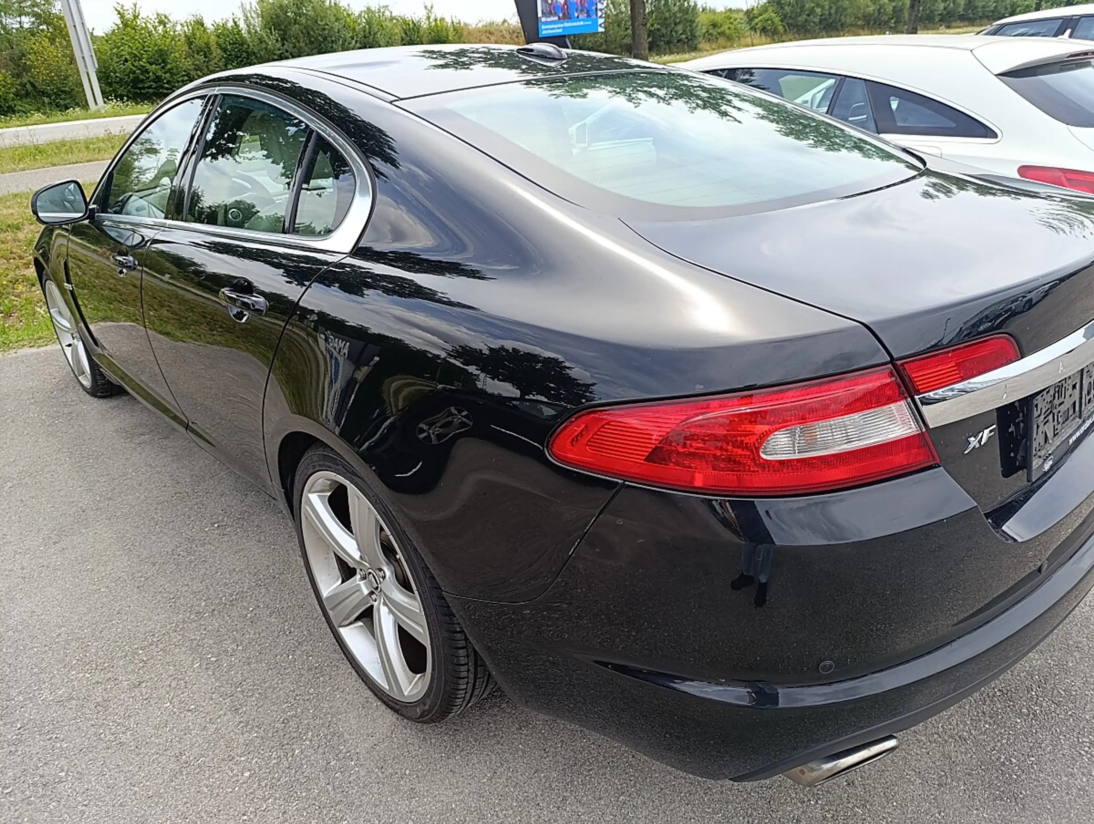 Jaguar XF 3.0 D V6 S Portfolio — photo 5