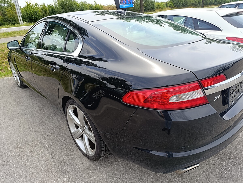 Jaguar XF 3.0 D V6 S Portfolio — photo 5