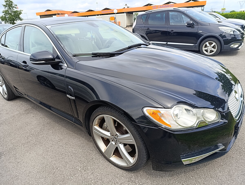 Jaguar XF 3.0 D V6 S Portfolio — photo 2