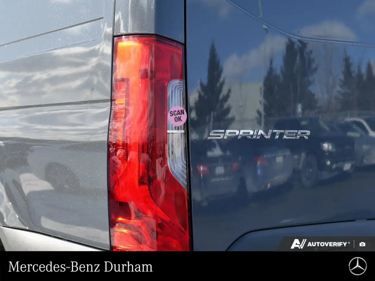 Mercedes-Benz Sprinter снимка Mercedes-Benz Sprinter