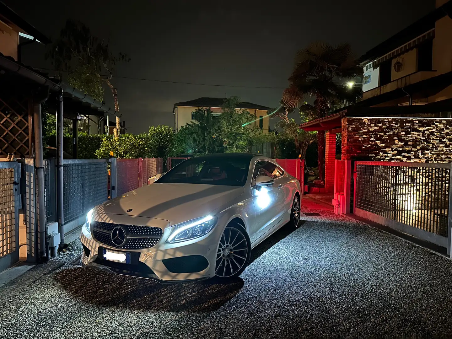 Mercedes-Benz C 250 Classe C-C205 2016 Coupe Coupe d Premium Plus auto Bianco - 1