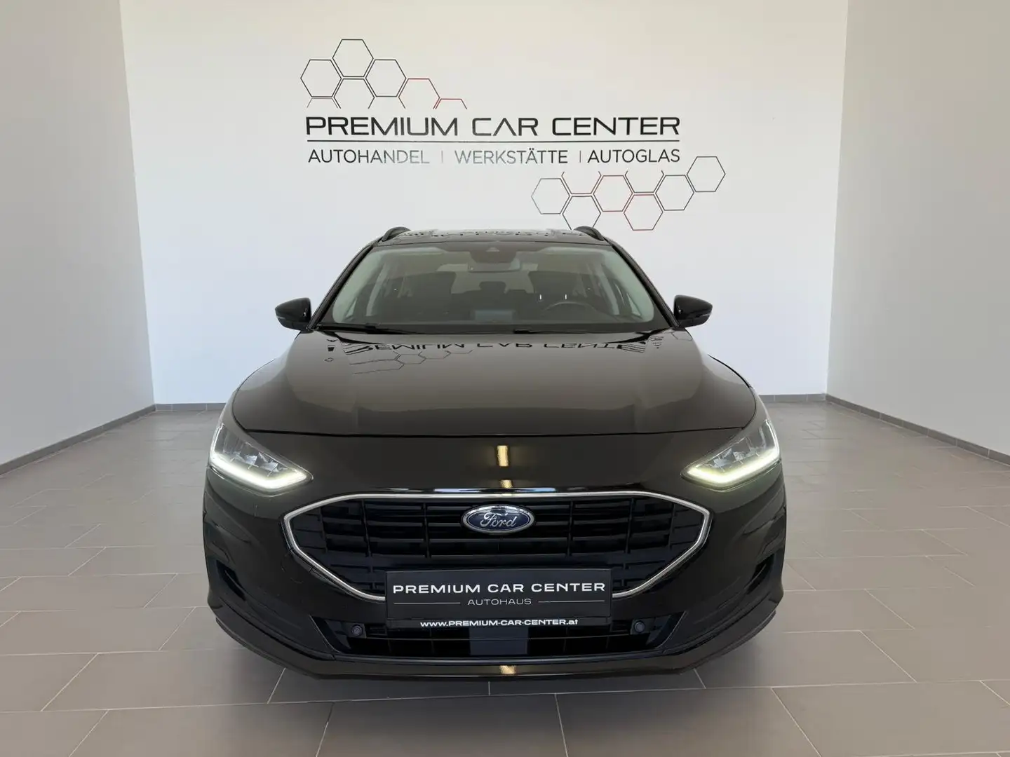 Ford Focus Turnier 1,5 EcoBlue Cool Pickerl neu! - 2