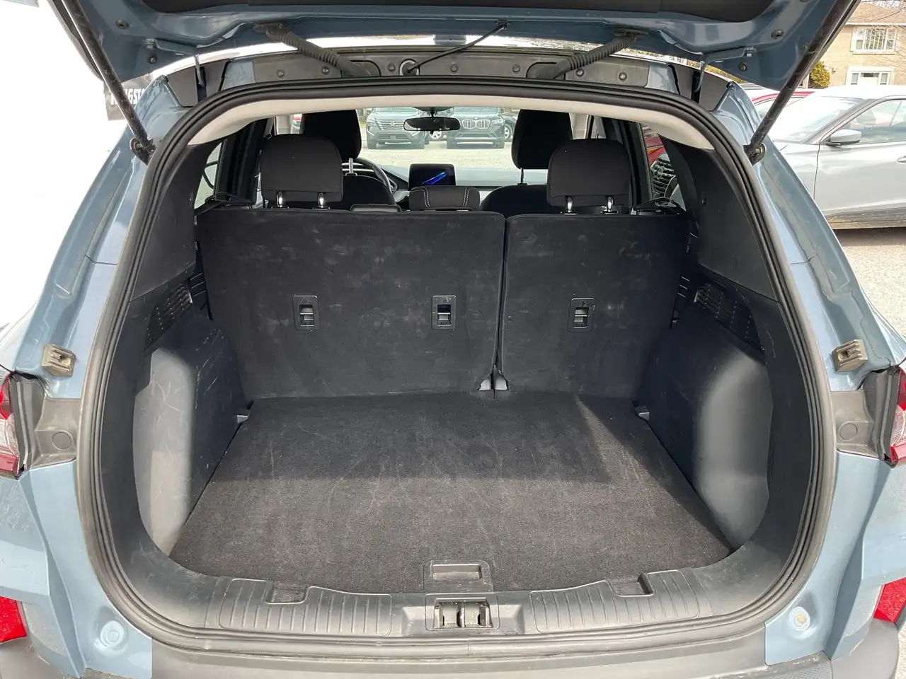Ford Escape снимка Ford Escape