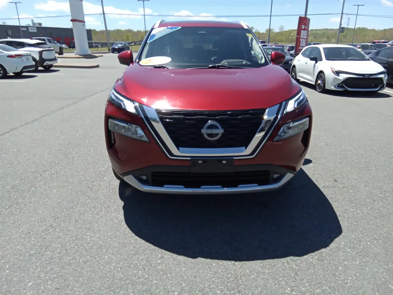 Nissan Rogue снимка Nissan Rogue