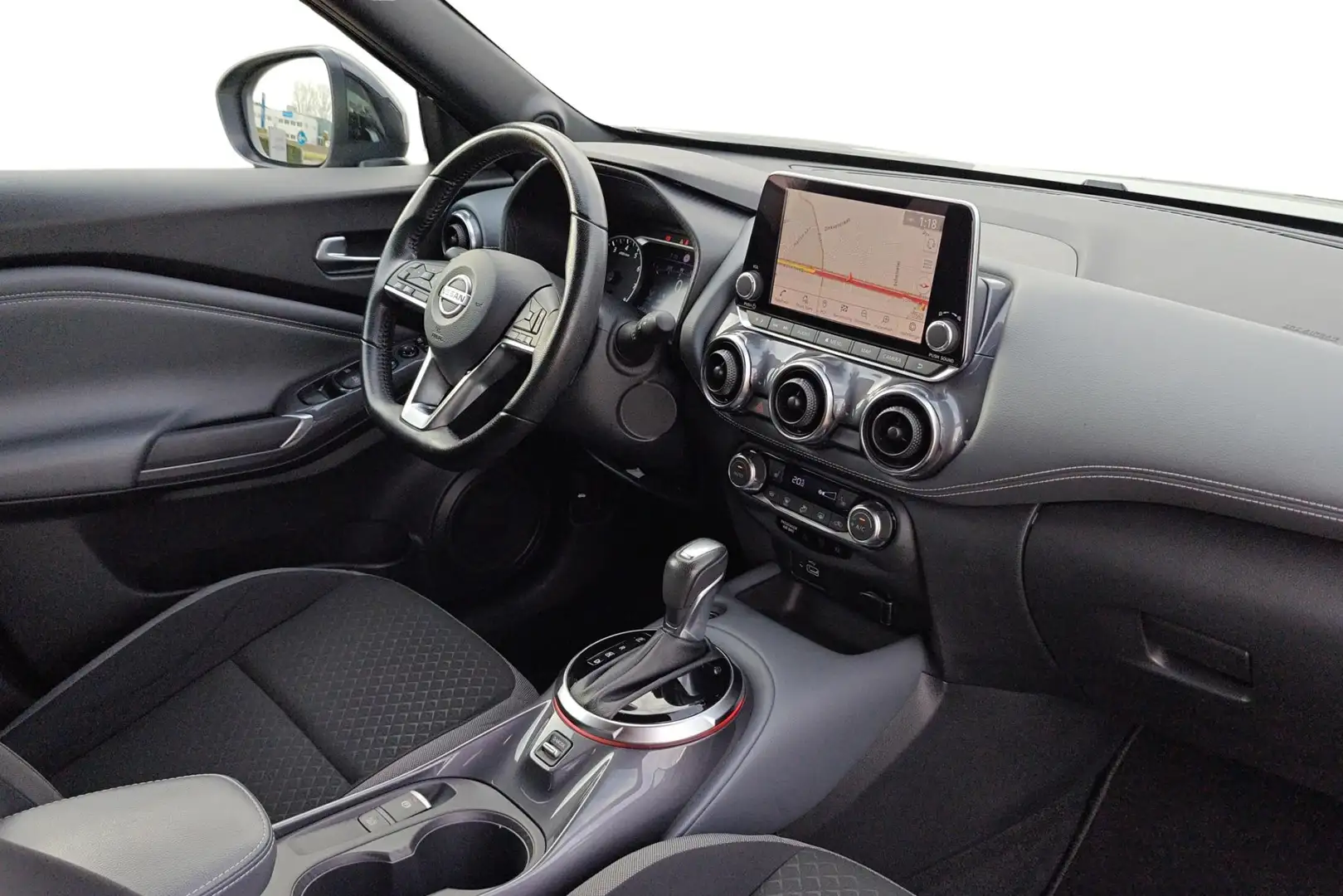 Nissan Juke 1.0 DIG-T 117 DCT Premiere Edition - incl 2 jaar K Grijs - 2