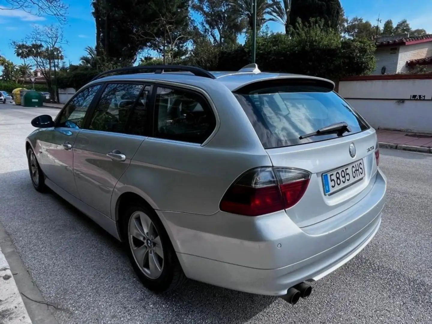 BMW 325 325i Touring Aut. Zilver - 2