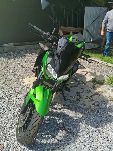 Kawasaki Z400 - foto 2