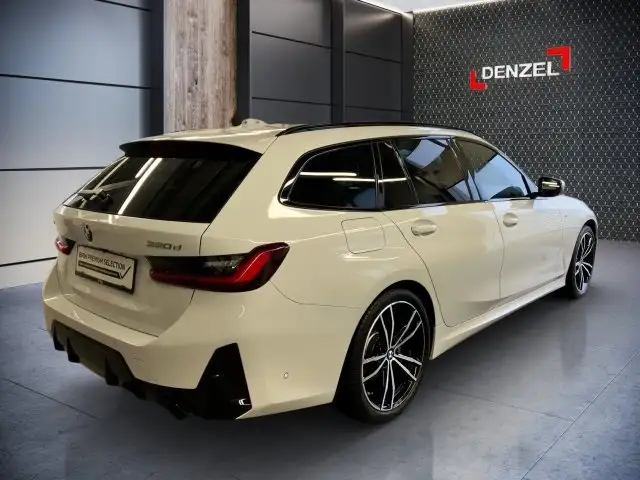 BMW 320 d xDrive Touring G21 Ansicht 4
