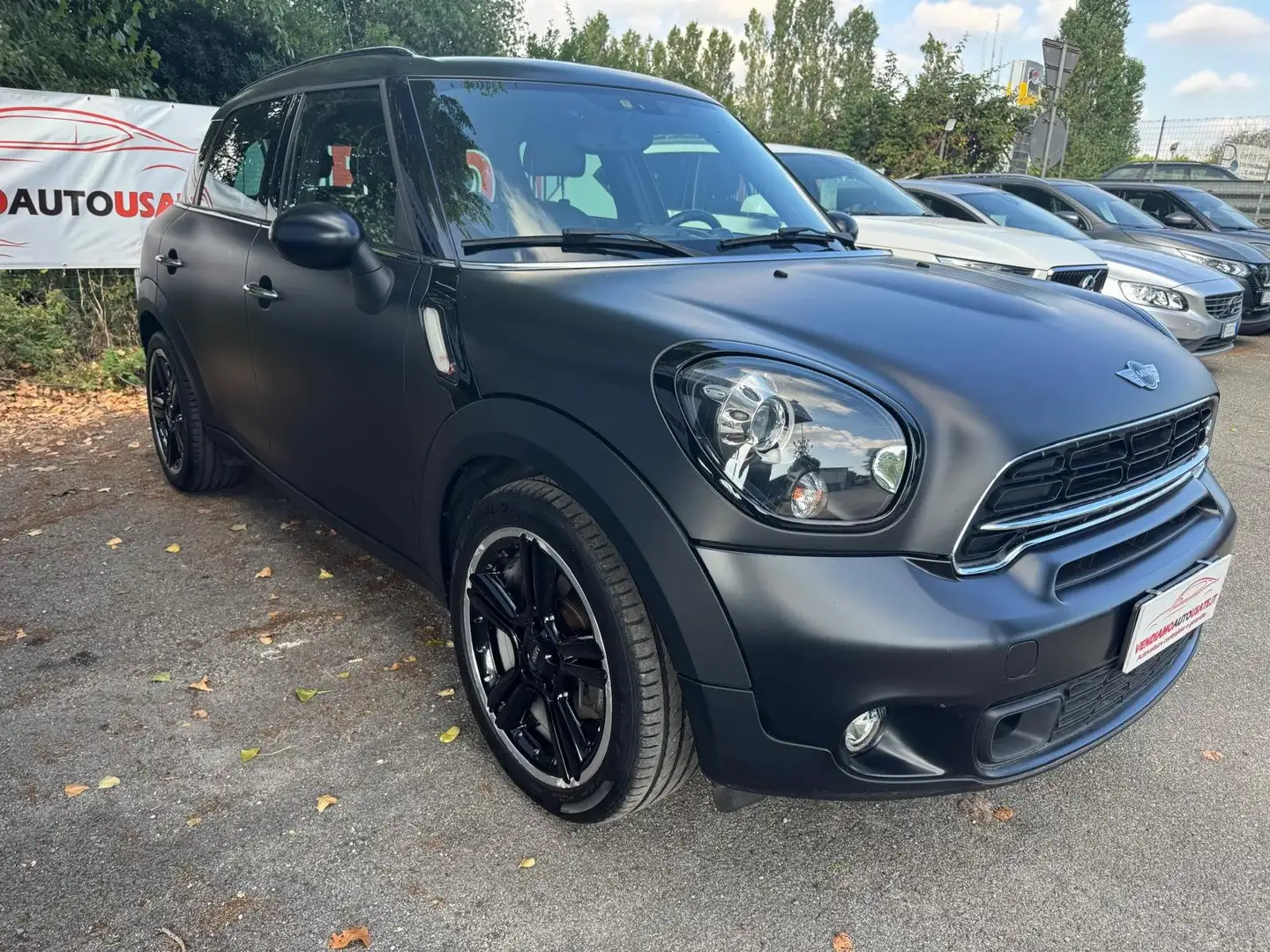 MINI Cooper S Countryman SD crna - 2