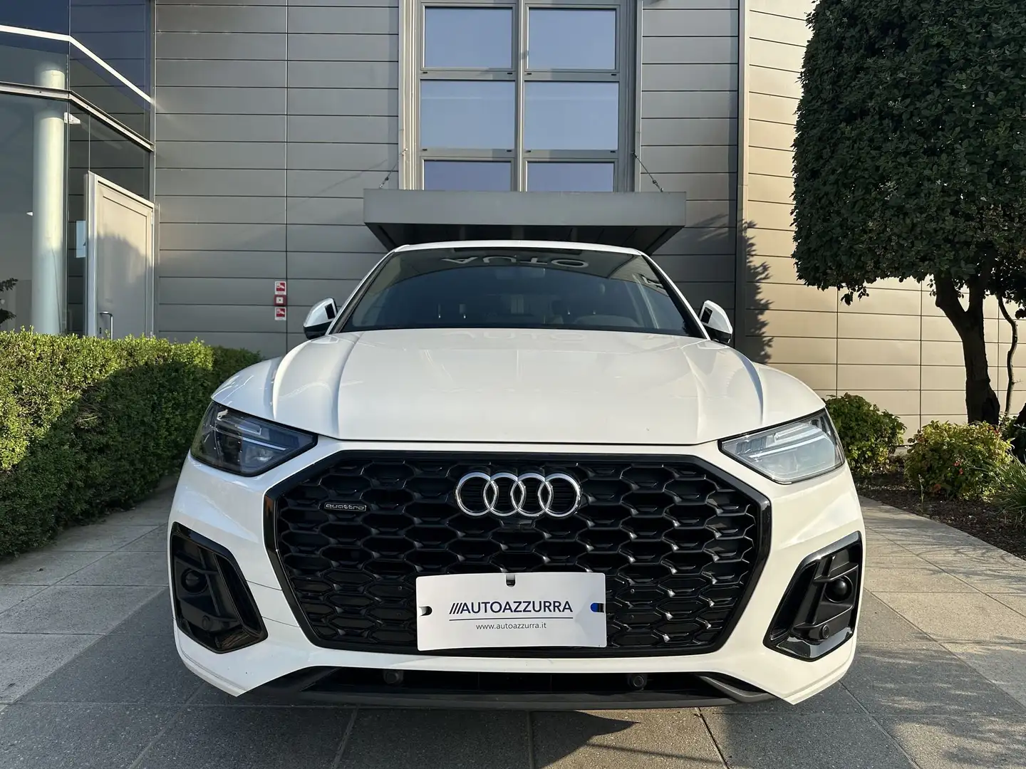 Audi Q5 SPB 40 TDI quattro S tronic S line *PROMO AZZURRA* Bianco - 2