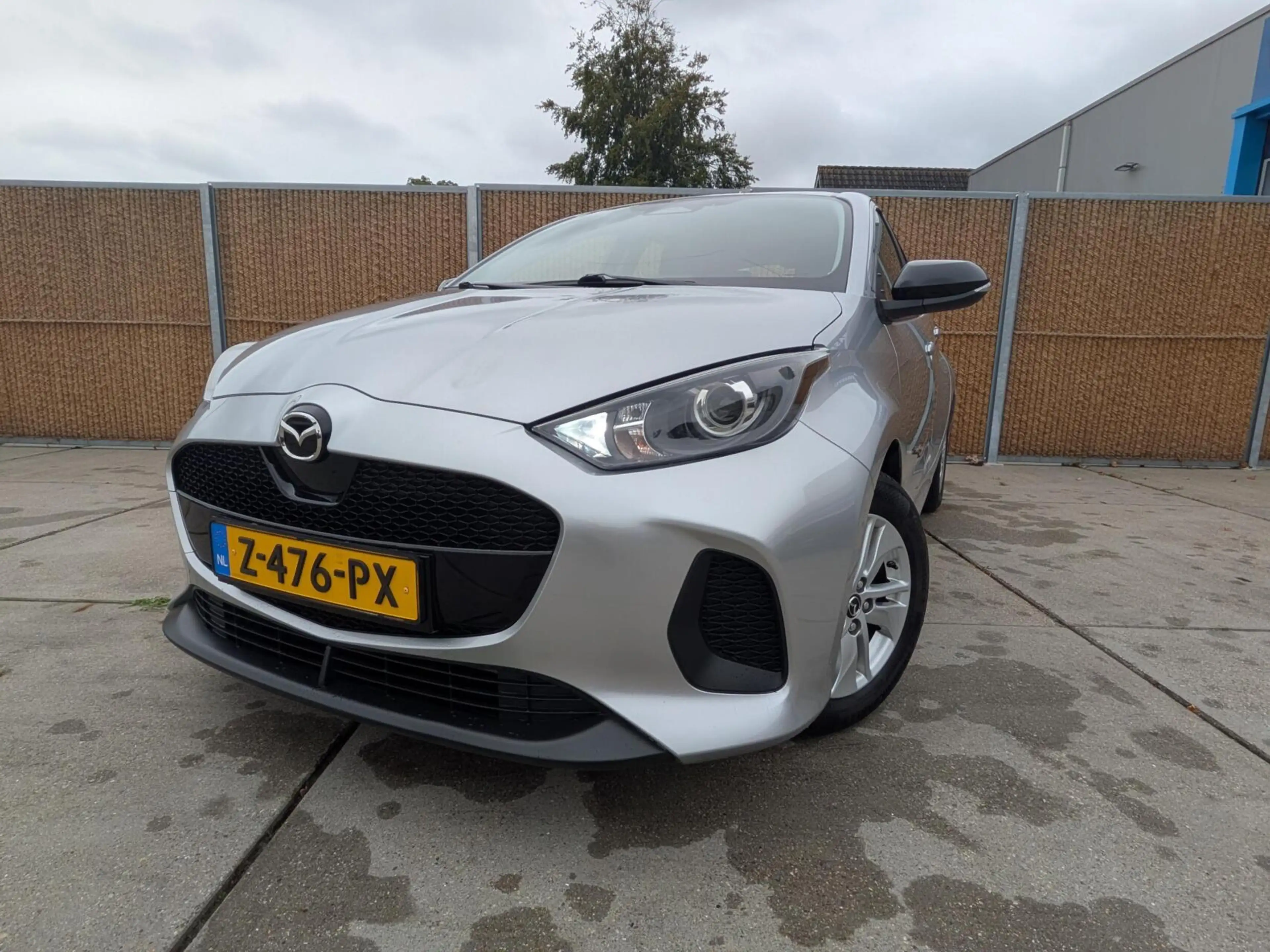 Mazda 2 Hybrid 1.5 Centre-line — photo 9