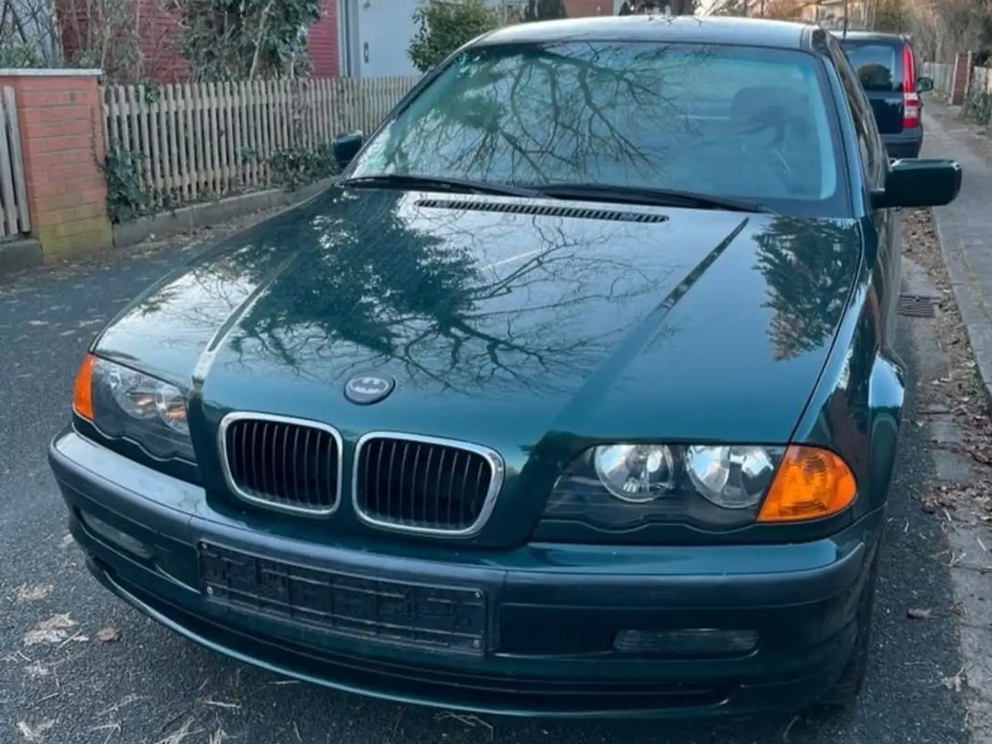 BMW 316 316i | ROSTFREI | TÜV Zelená - 2