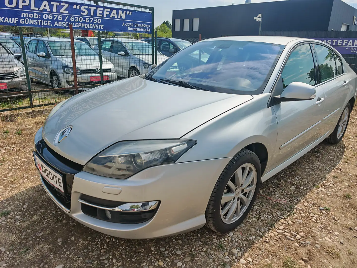 Renault Laguna 2.0 Diesel Grau - 2
