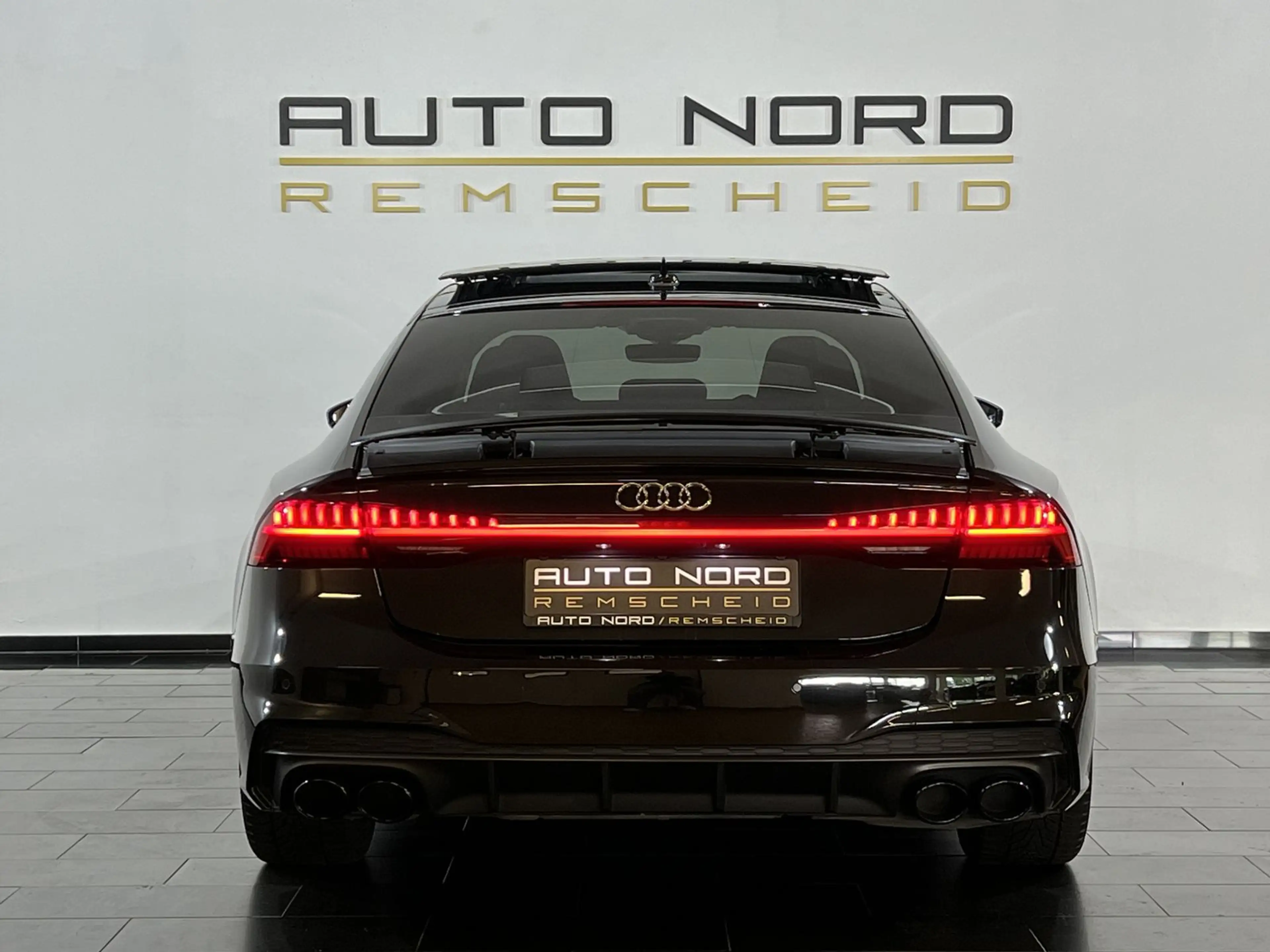 Audi S7 3.0 TDI quat.*Raute*Matrix*Pano*360°*21´´* — photo 7