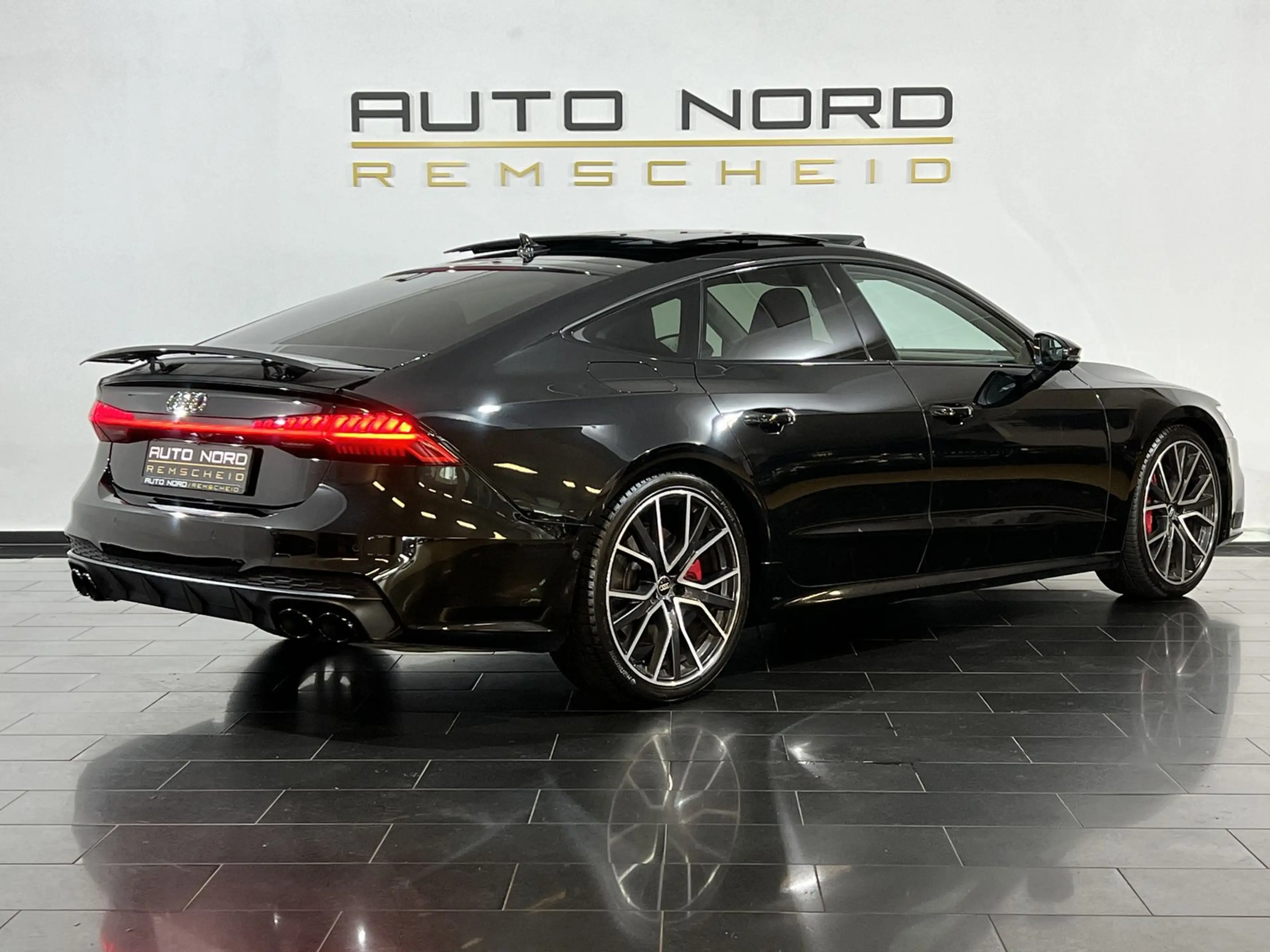 Audi S7 3.0 TDI quat.*Raute*Matrix*Pano*360°*21´´* — photo 6