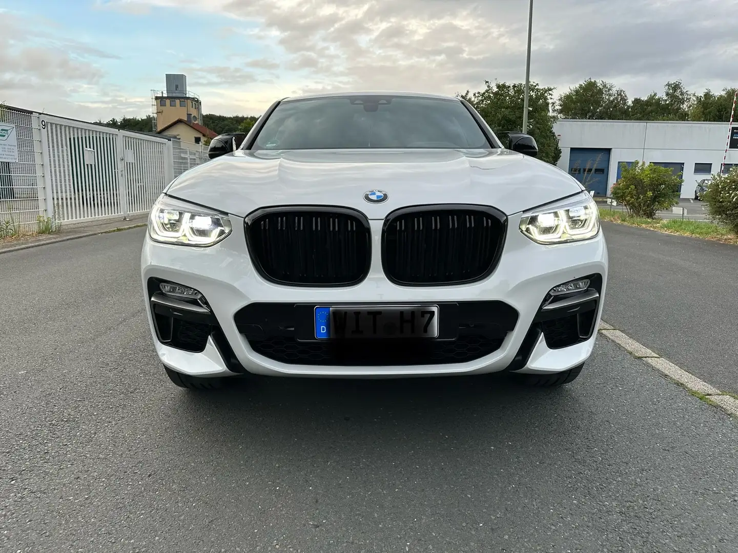 BMW X4 M M40d Performance 21“  H/K Alpina Weiß - 1