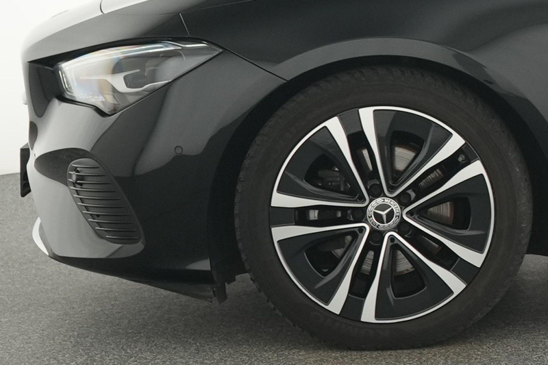 Mercedes-Benz CLA 180 d Coupé Luxury Line — photo 5