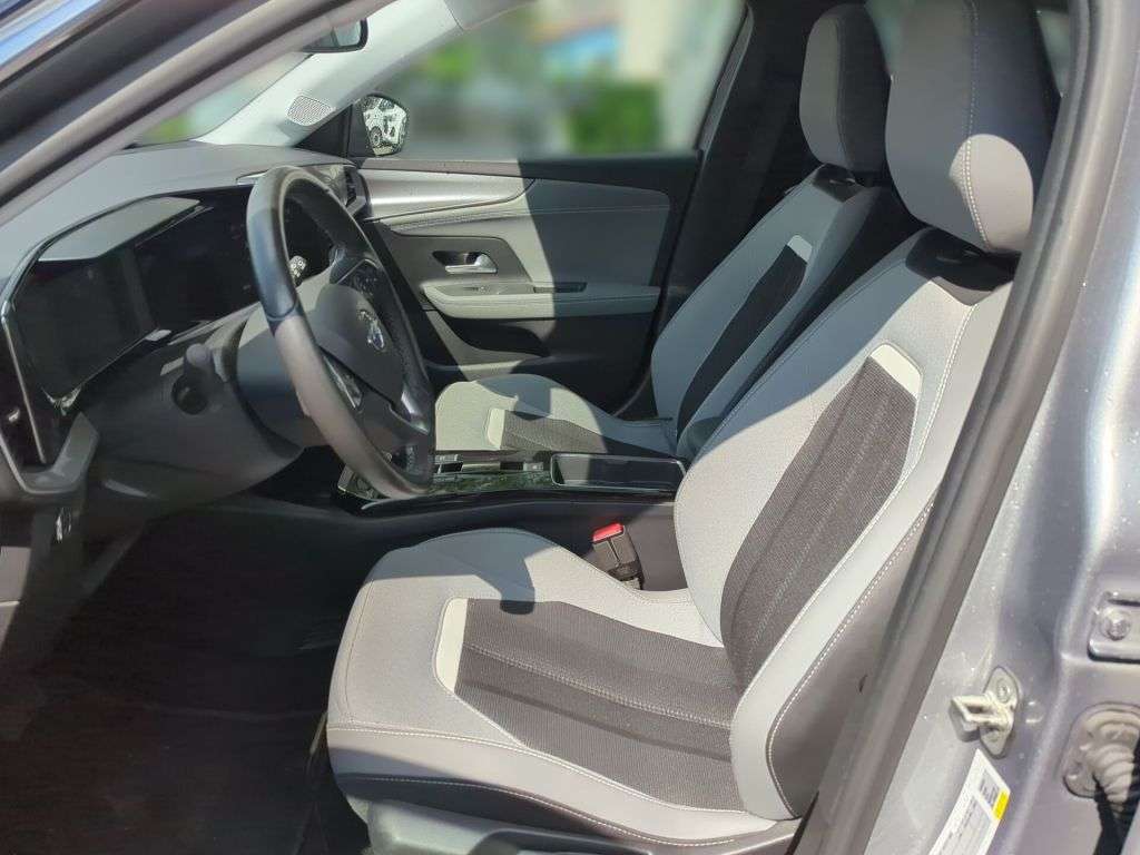 Opel Mokka E