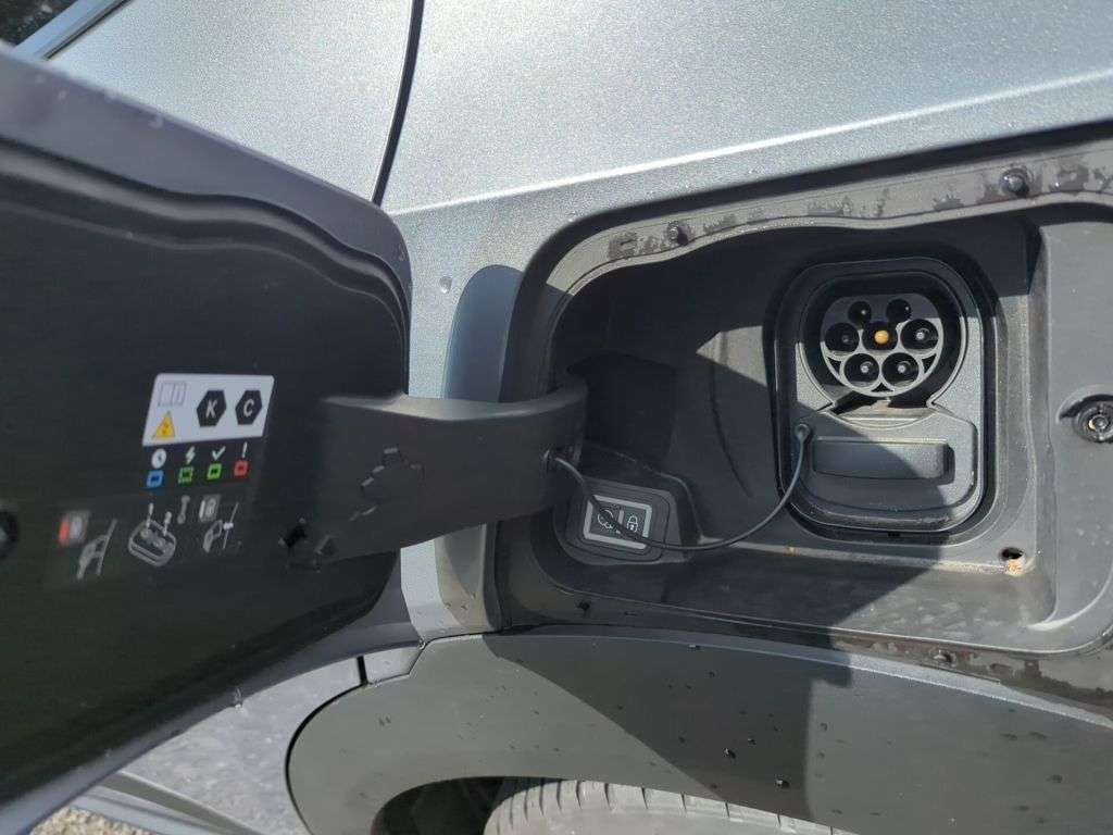 Opel Mokka E