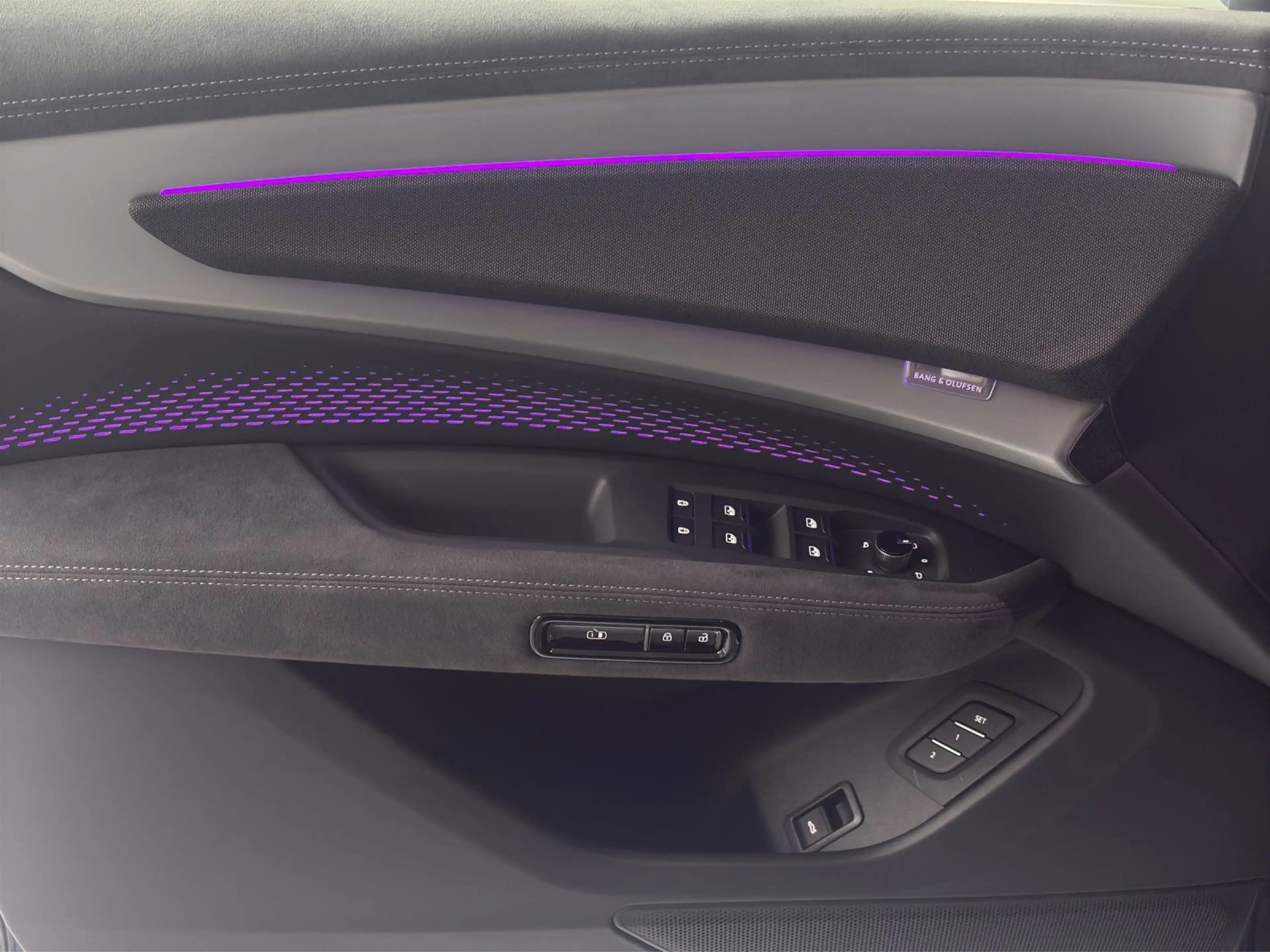 Audi Q7 TDI Q 2x S LINE MATRIX AHK BuO HuD PANO — photo 8
