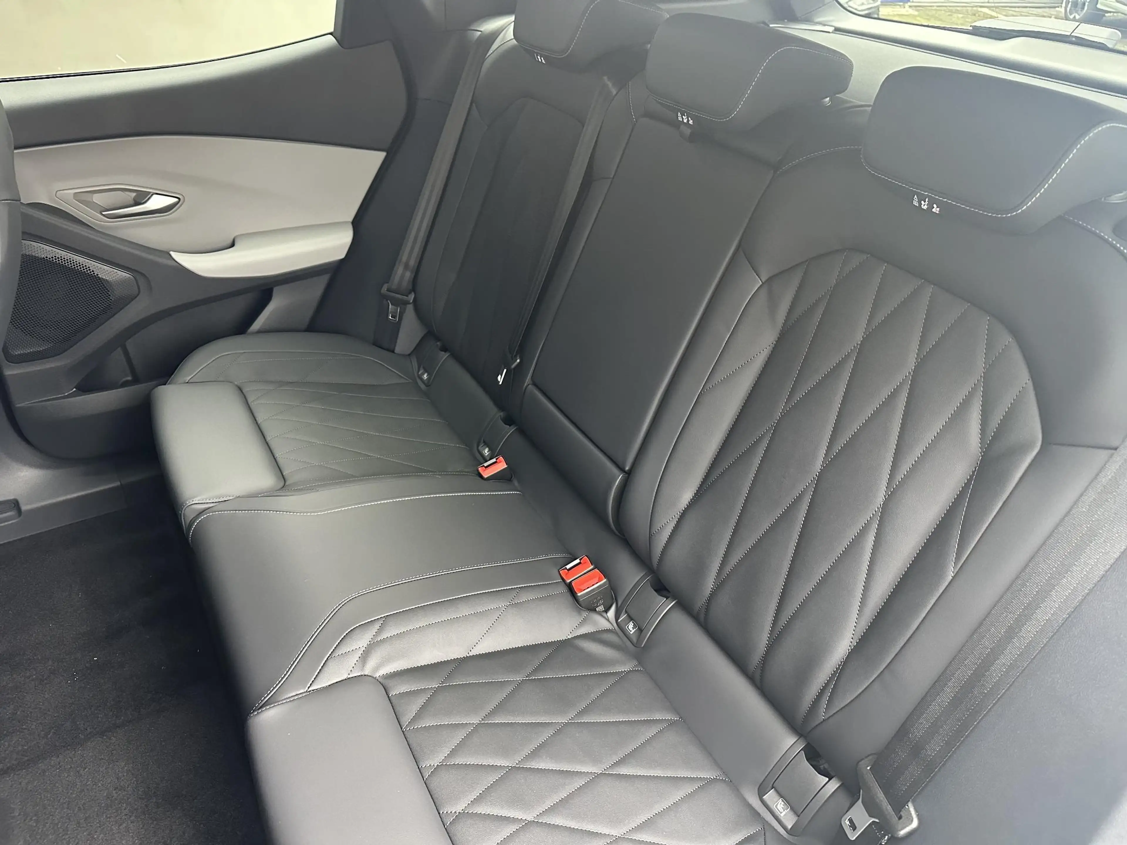 Ford Explorer Premium Extended Range RWD 77 kWh | €3500,- Ford V — photo 14