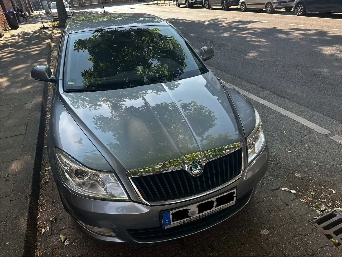 Skoda Octavia 2.0 TDI DPF Elegance - 1