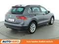 Volkswagen Tiguan 1.5 TSI ACT Comfortline BlueMotion Aut.*NAVI* Gris - thumbnail 6