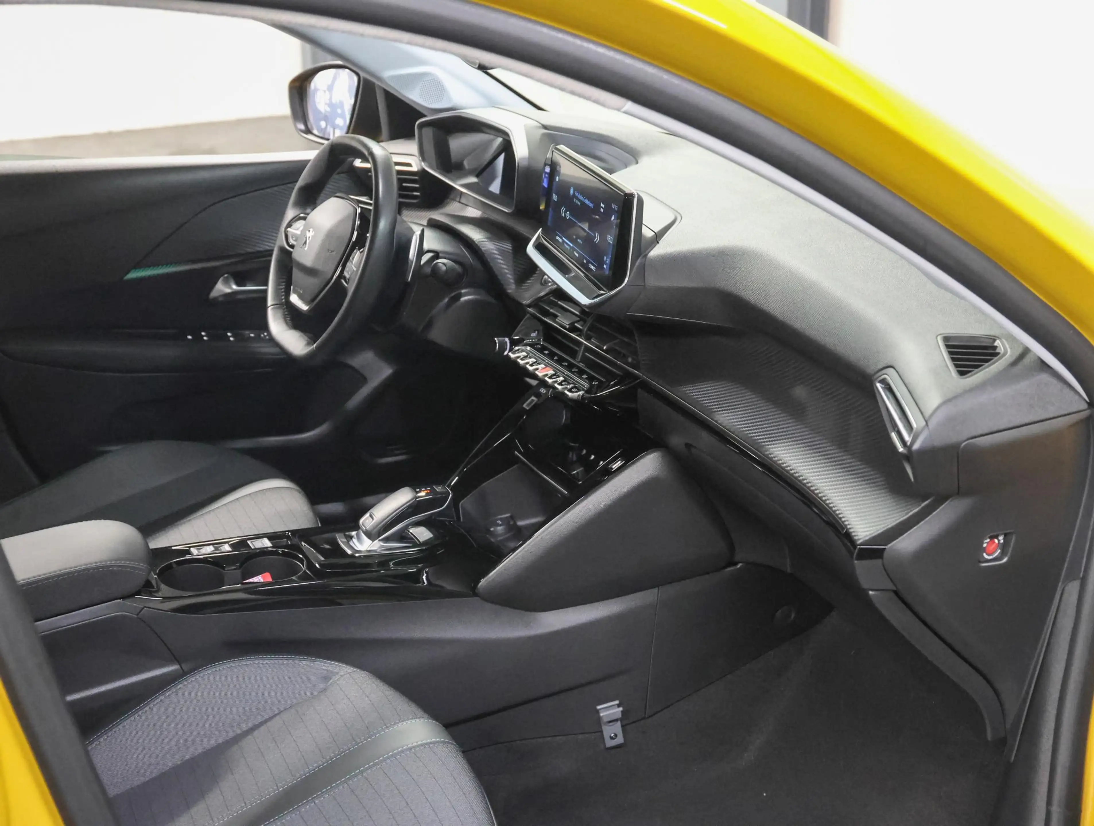 Peugeot 208 1.2 100PK Allure | 1ste eigenaar | AppleCarplay/An — photo 9